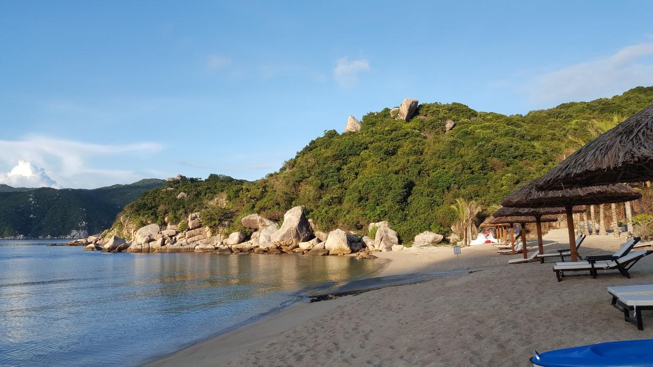 The Light Coral Island Resort 3*