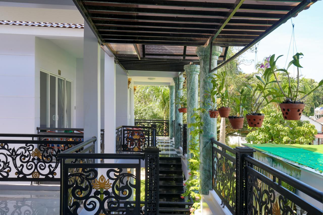 Resort Phu Quoc Hotel 3*