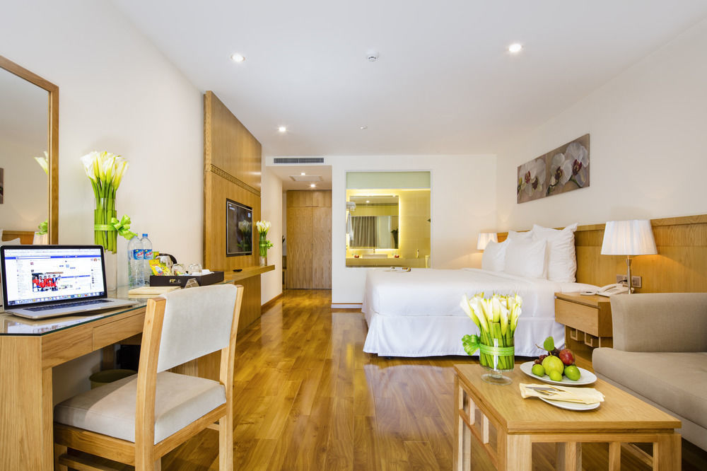 Hotel Rosaka 4*