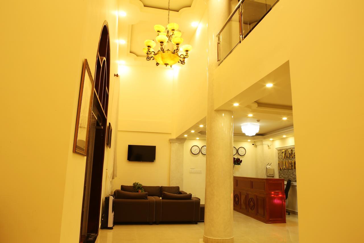Hotel Quang Trung *