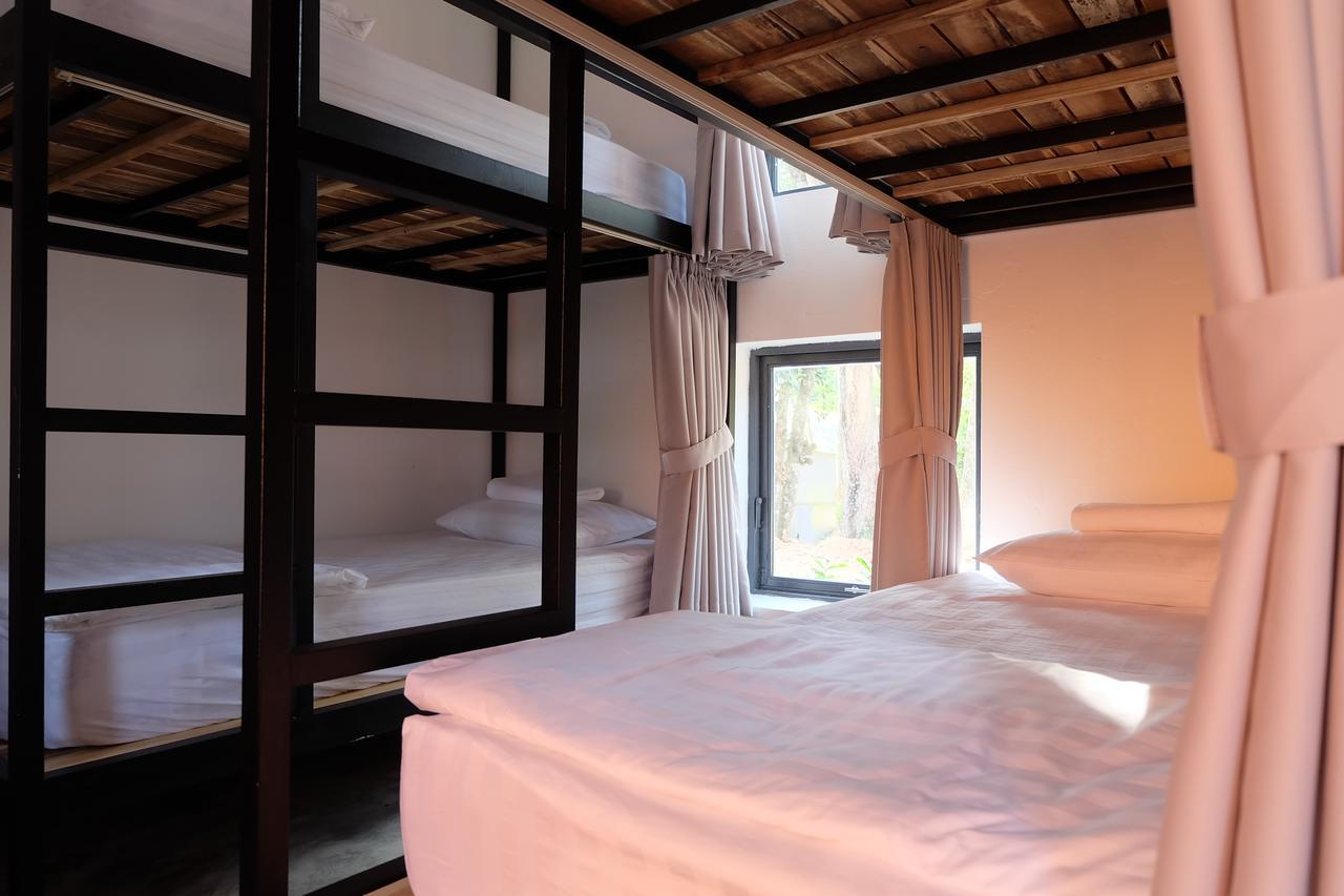 Hostel Lana Land *