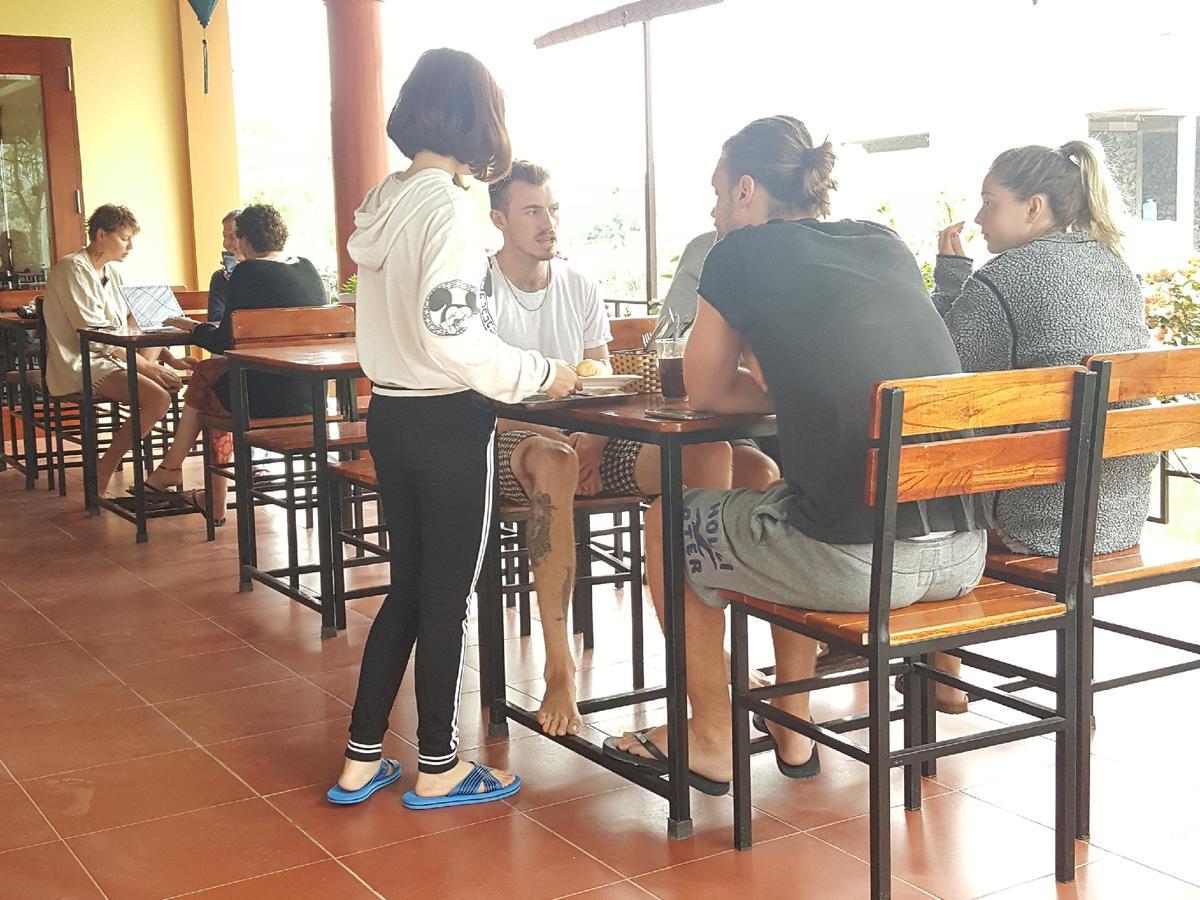 Cozy Son Khách sạn 5*