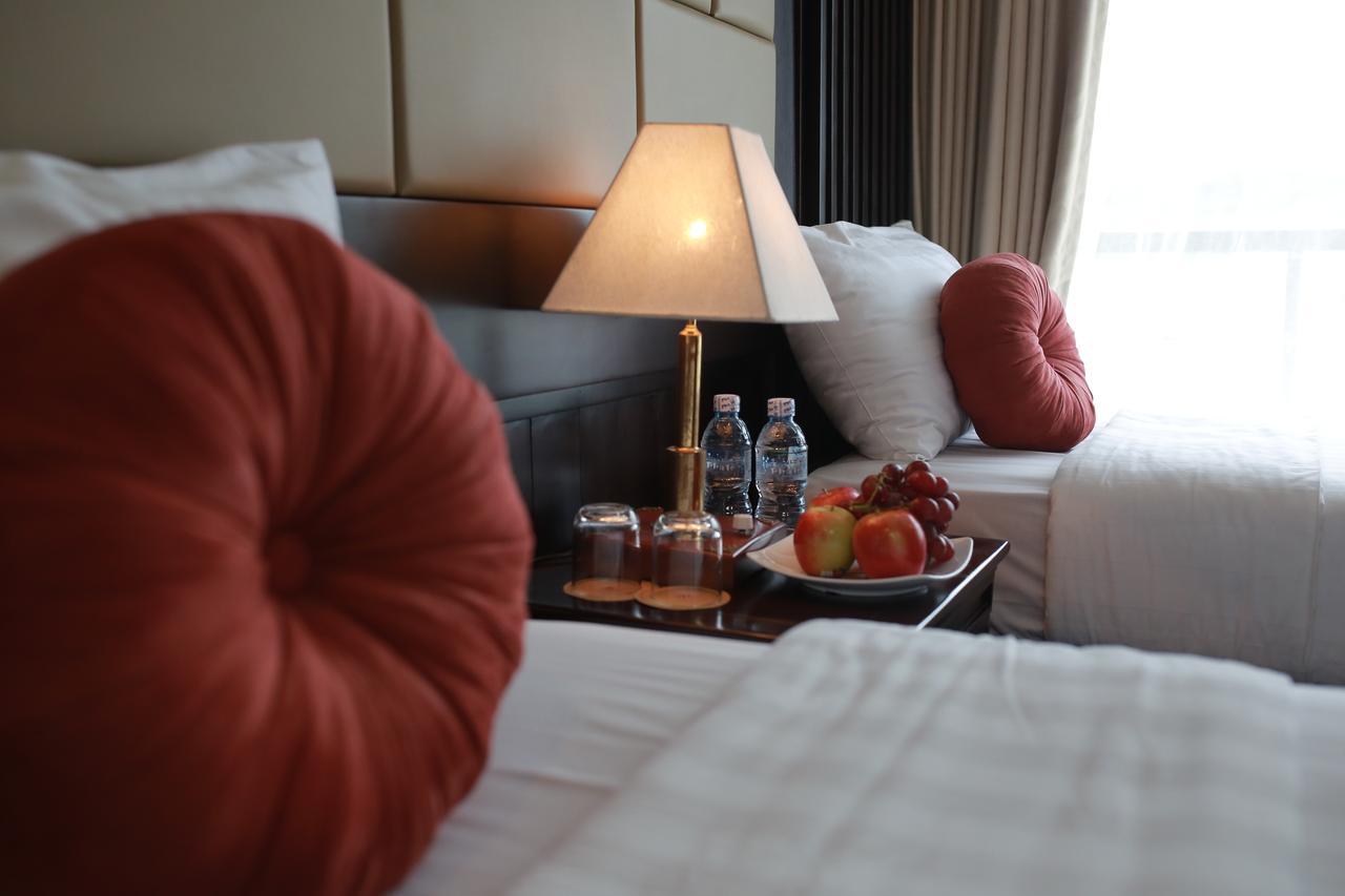 Halong Majestic Legend Cruise  4*