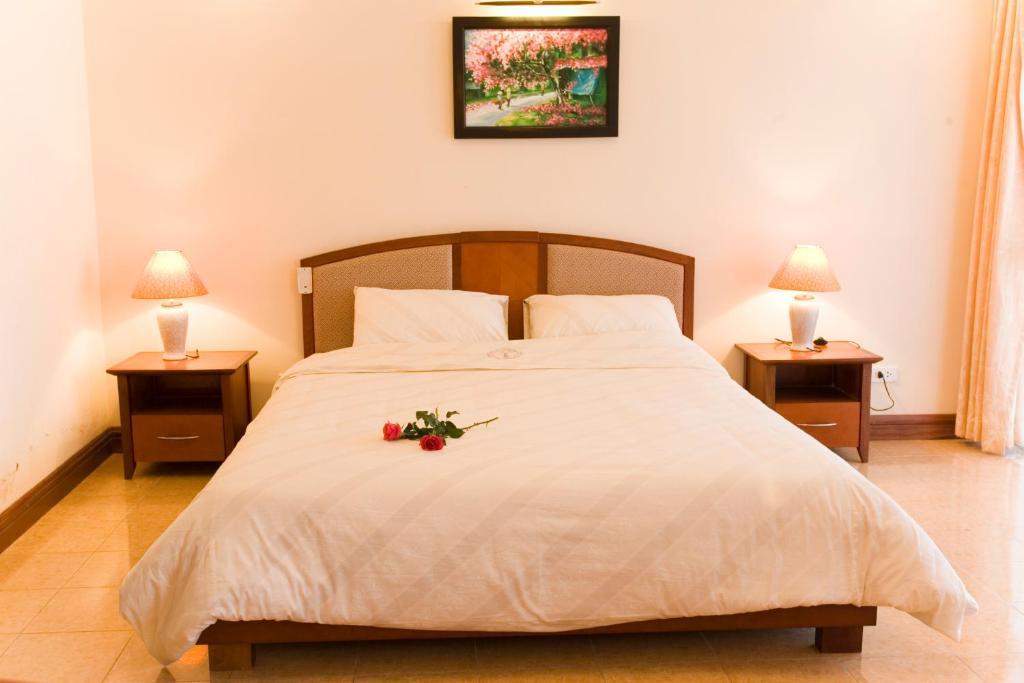 Hotel Cwd 3*