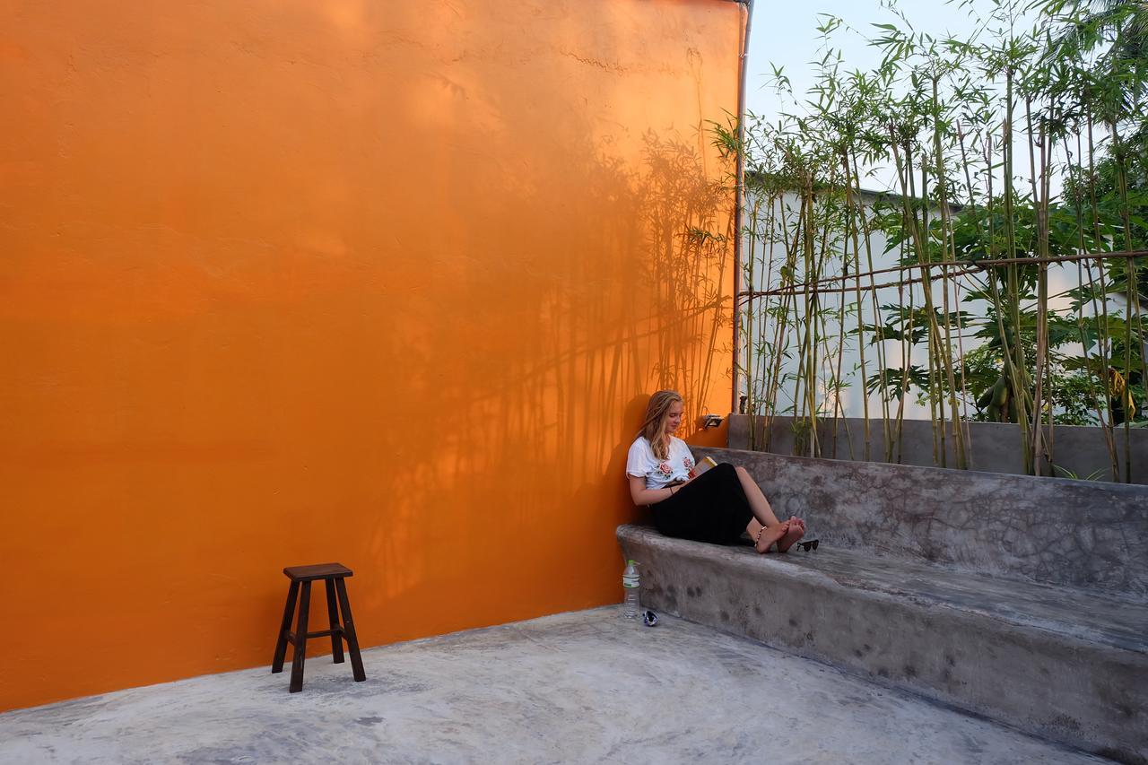 Lana Land Hostel *