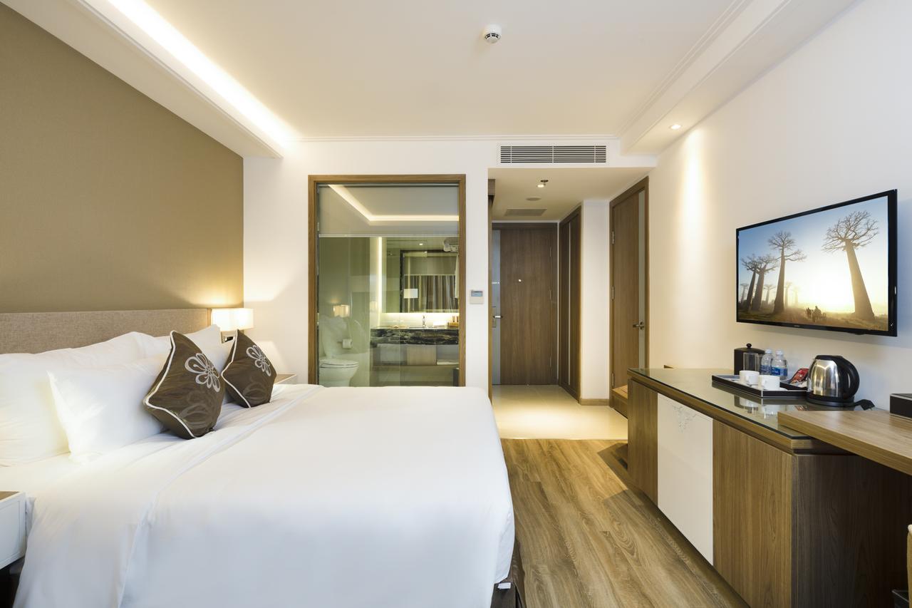 Hotel Comodo 5*