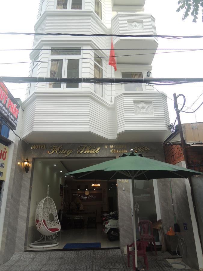 Khách sạn Huy Phat *
