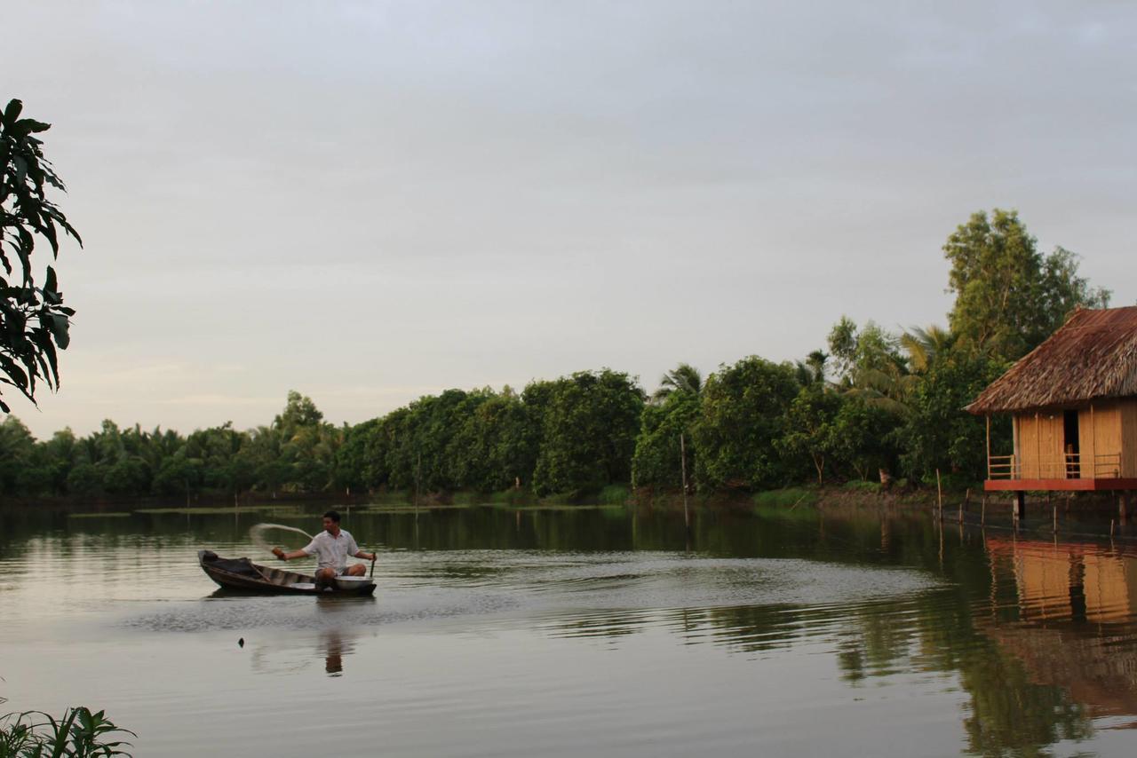 Tra Vinh Nguyet Hang