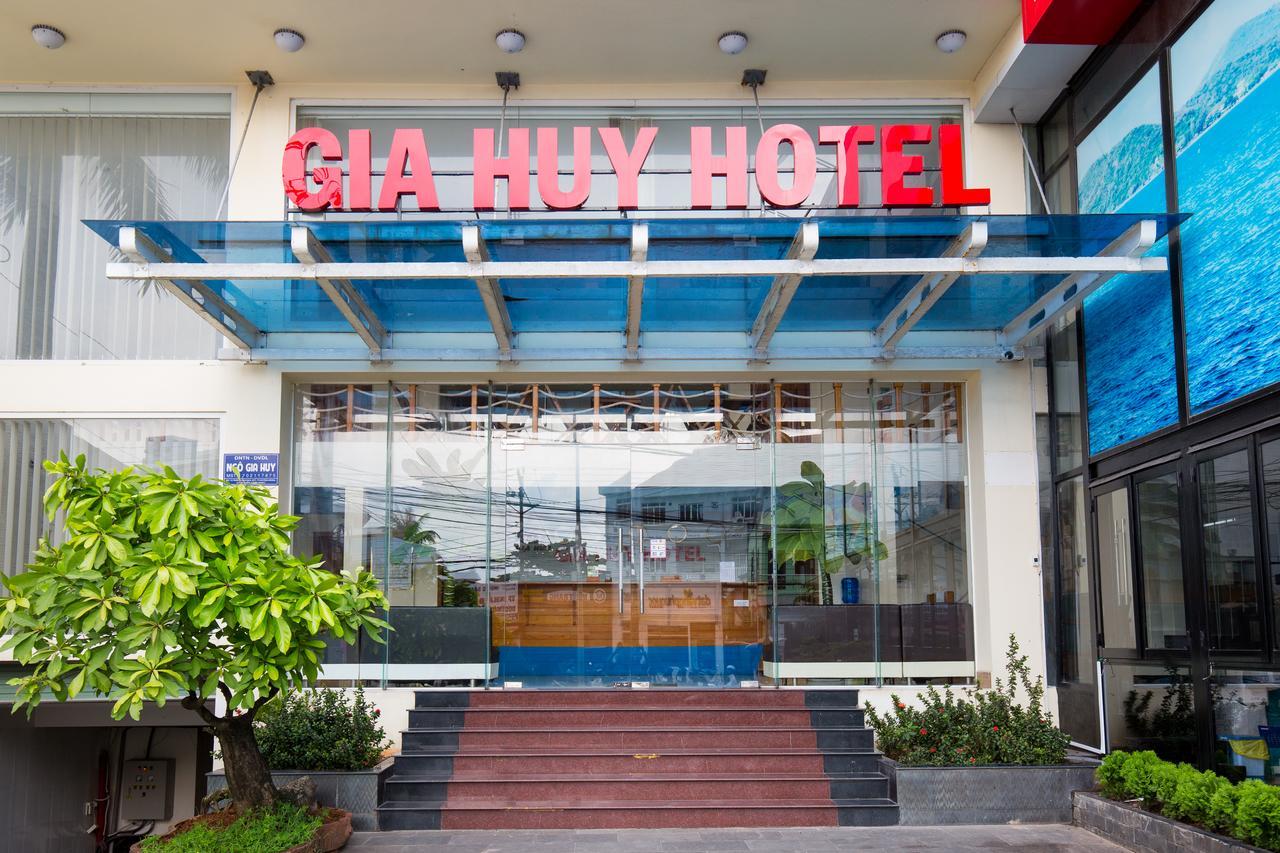 Gia Huy 3*
