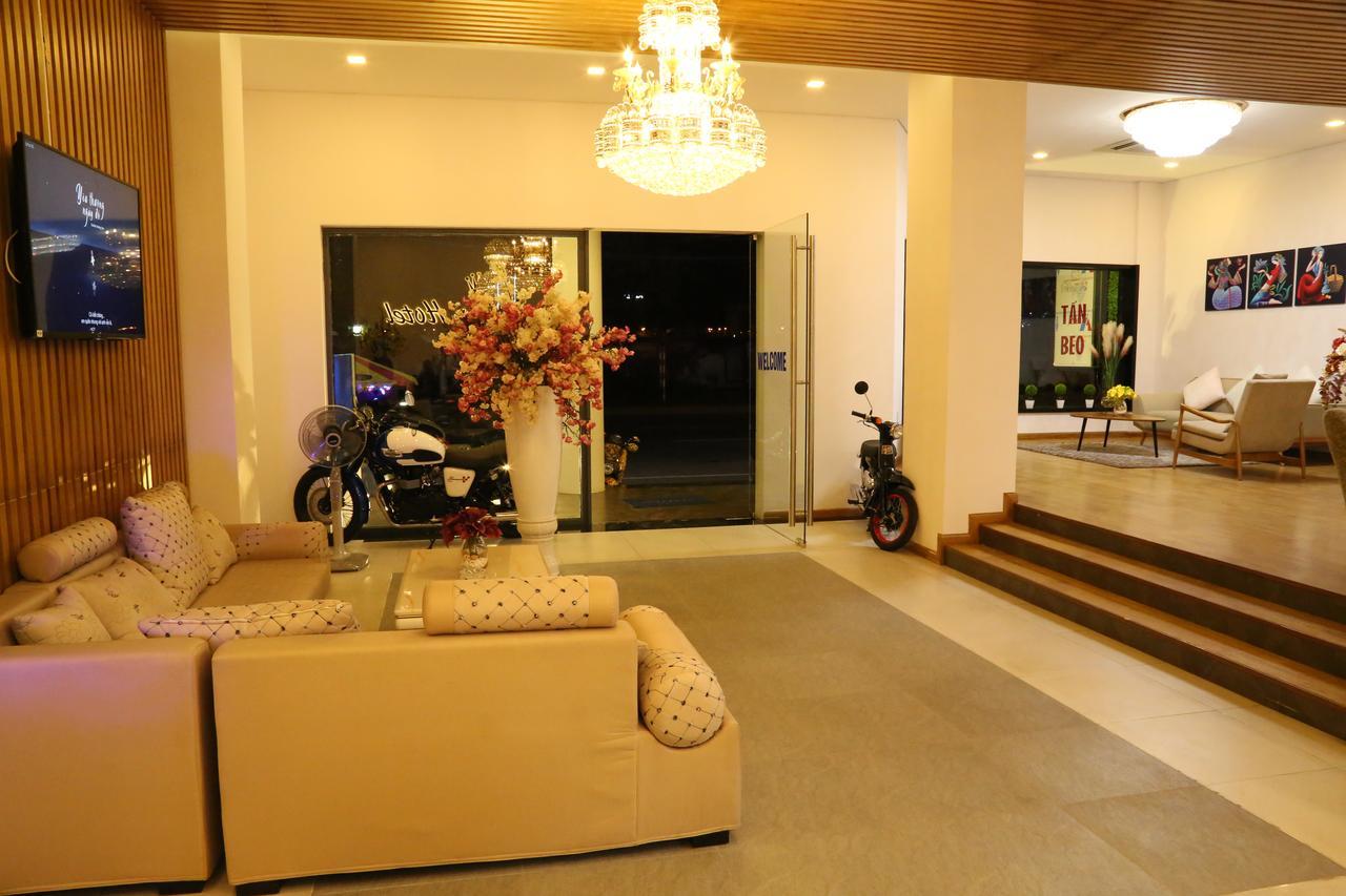 Kaka River Hotel 3*