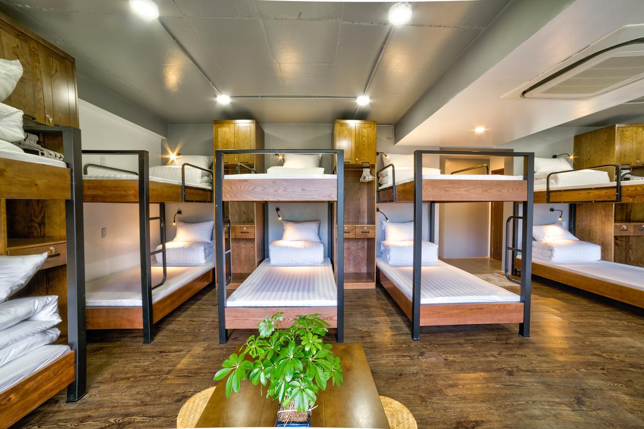 Hostel Lustig *
