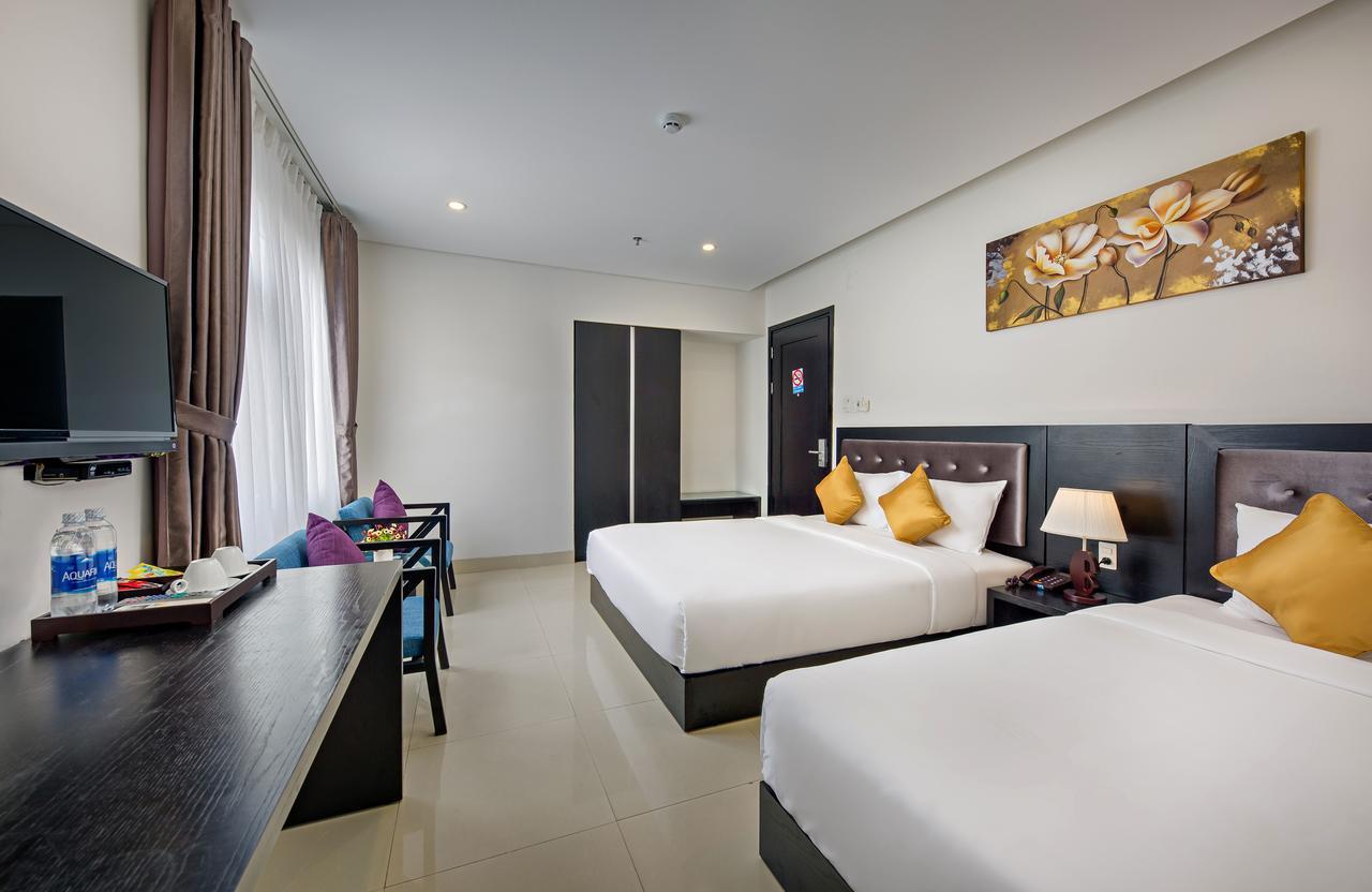 Golden Star By Thg Khách sạn 4*
