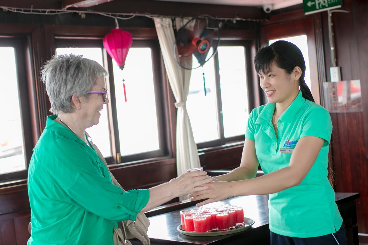  Halong Majestic Legend Cruise