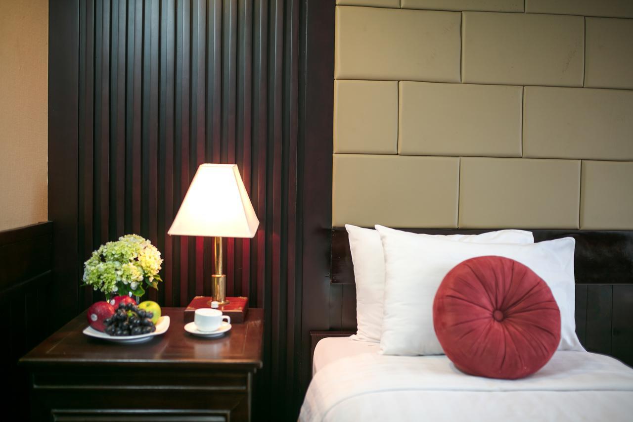 Halong Majestic Legend Cruise  4*