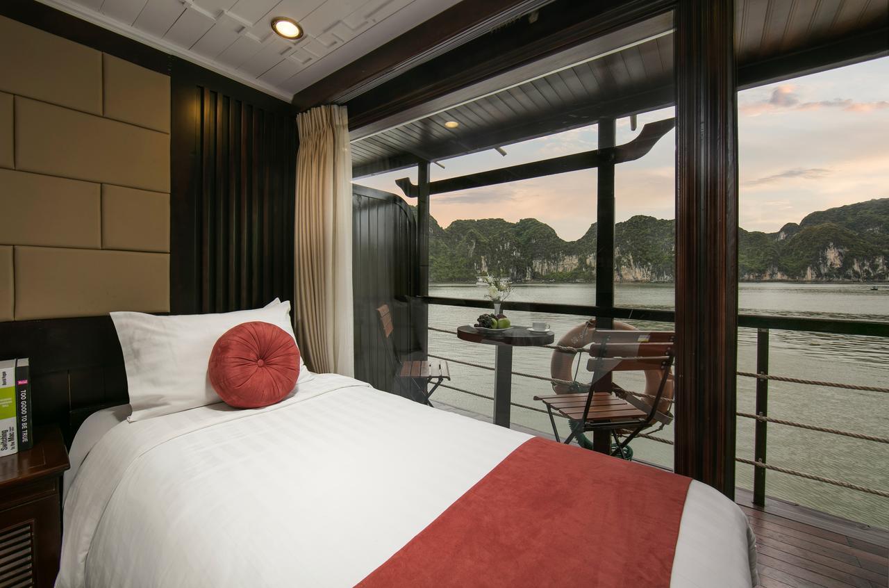  Halong Majestic Legend Cruise