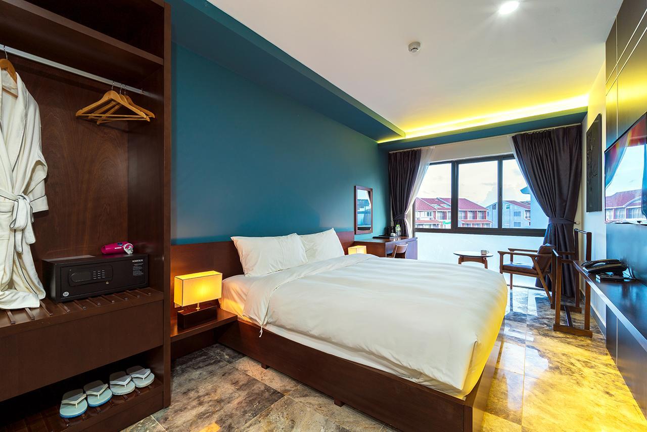 Mojo Boutique Hotel