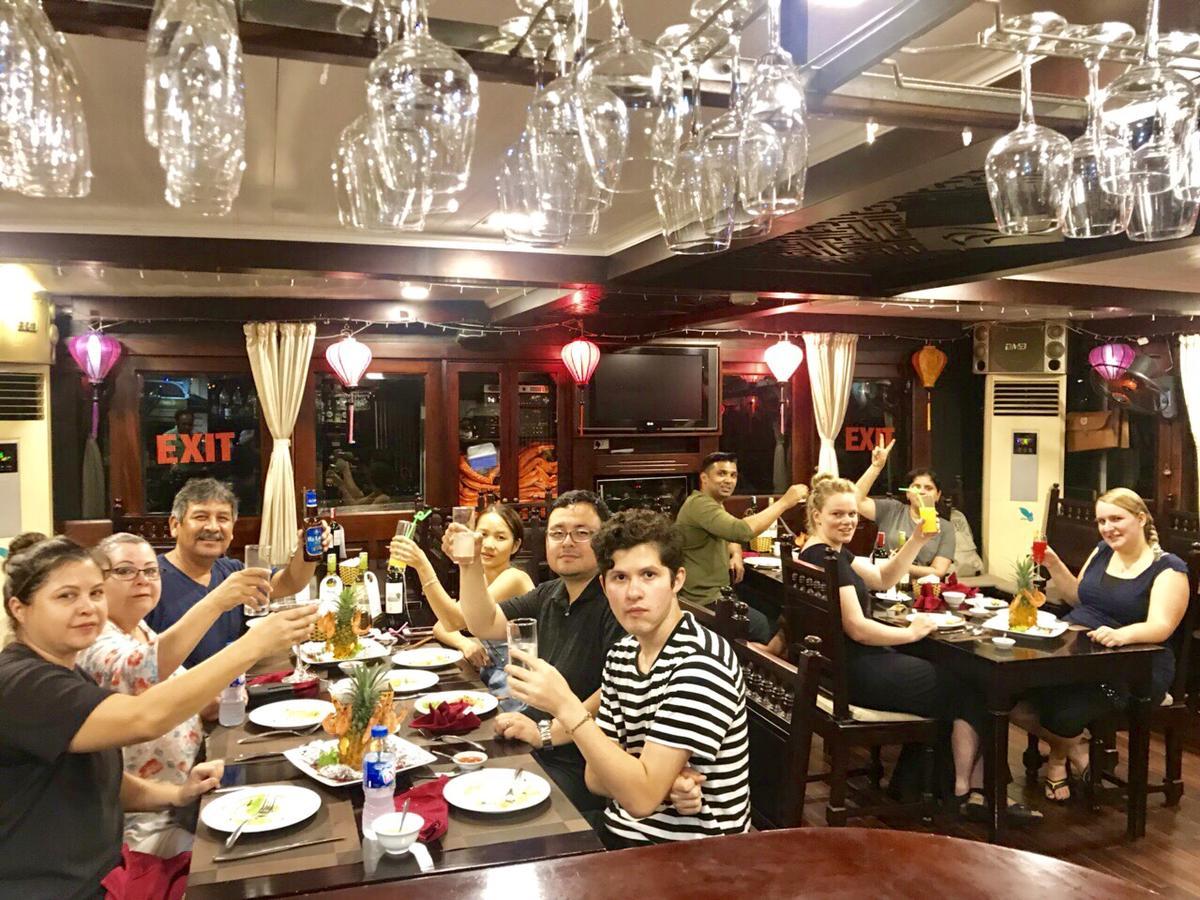  Halong Majestic Legend Cruise