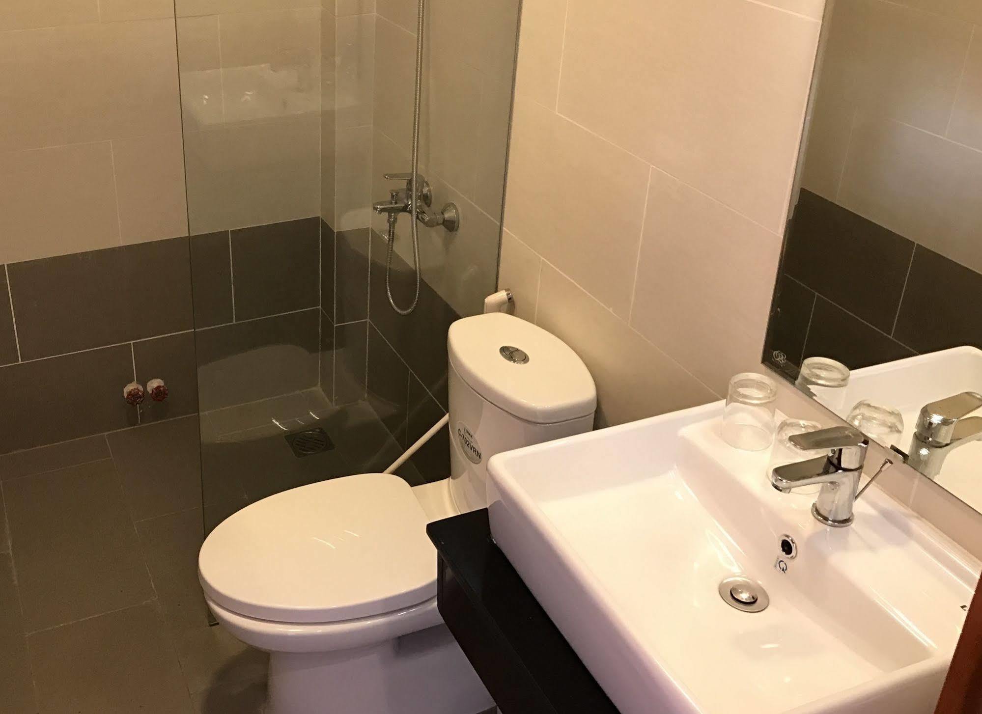 Guest house Dong Xuan Hong 2*