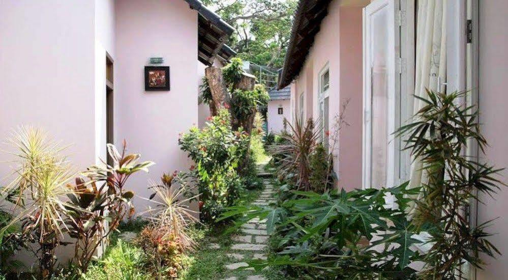 Shena Duong Dong (Phu Quoc)