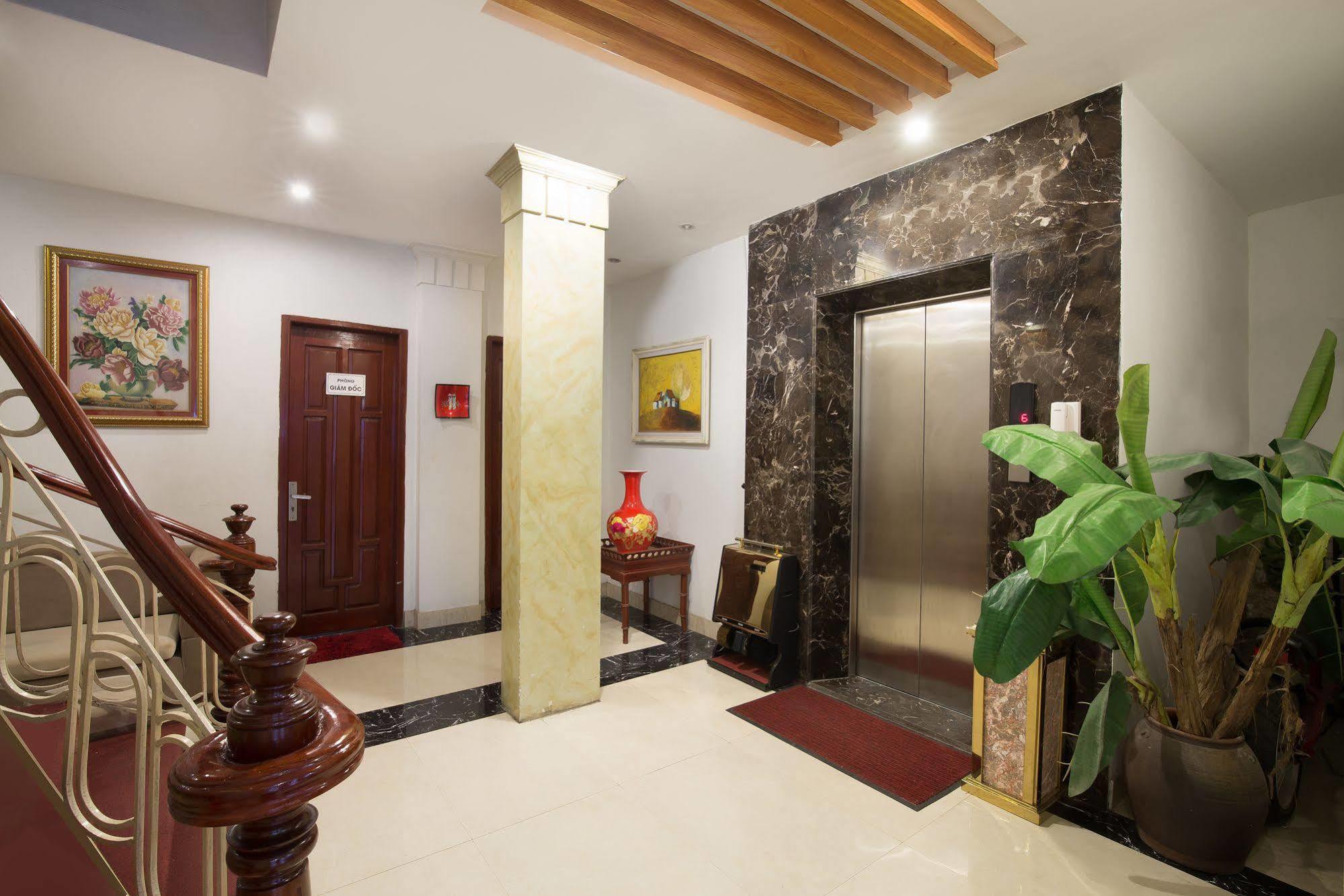 Le Grand Hà Nội - The Ruby Khách sạn Hà Nội
