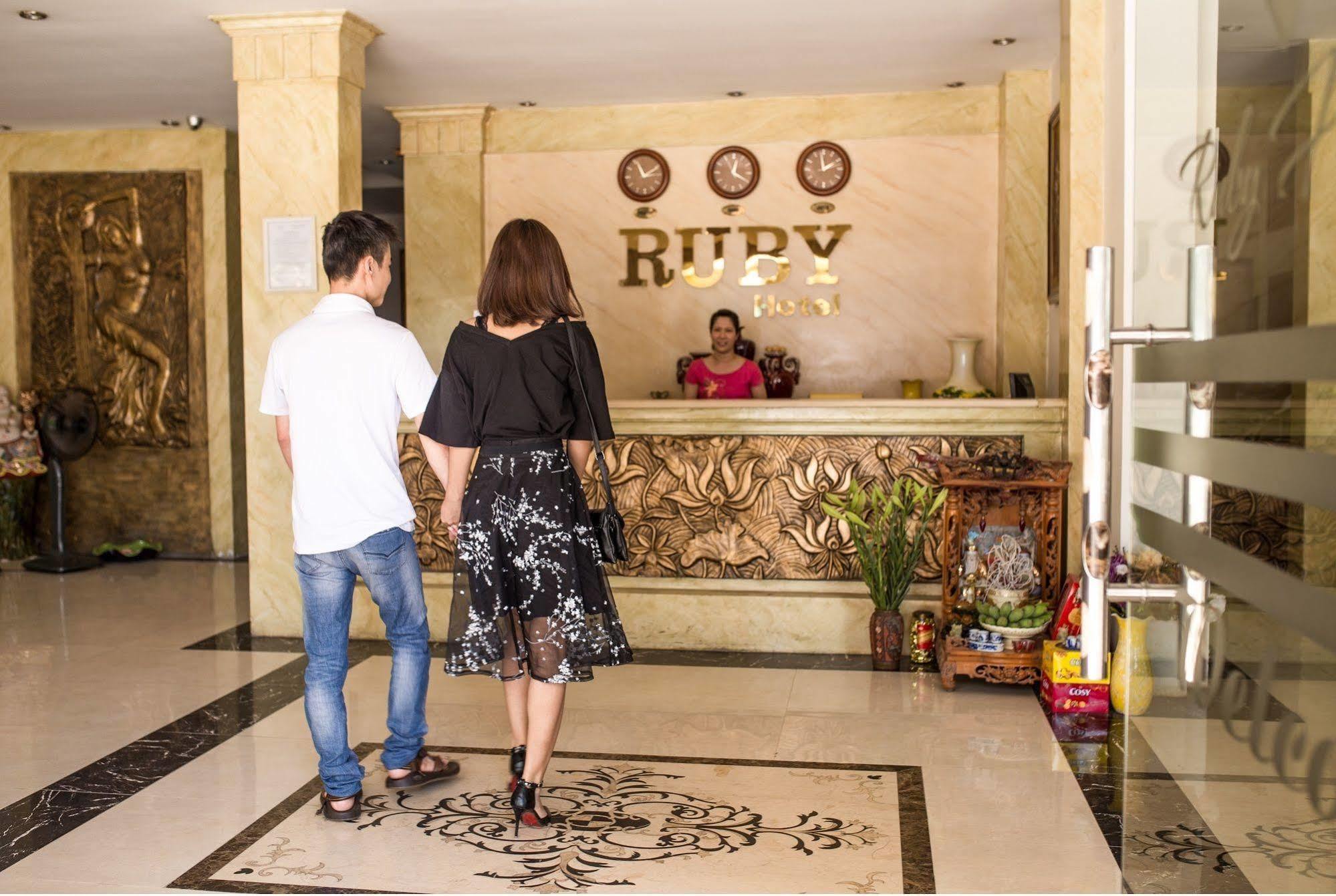 Khách sạn Le Grand Hà Nội - The Ruby Hà Nội