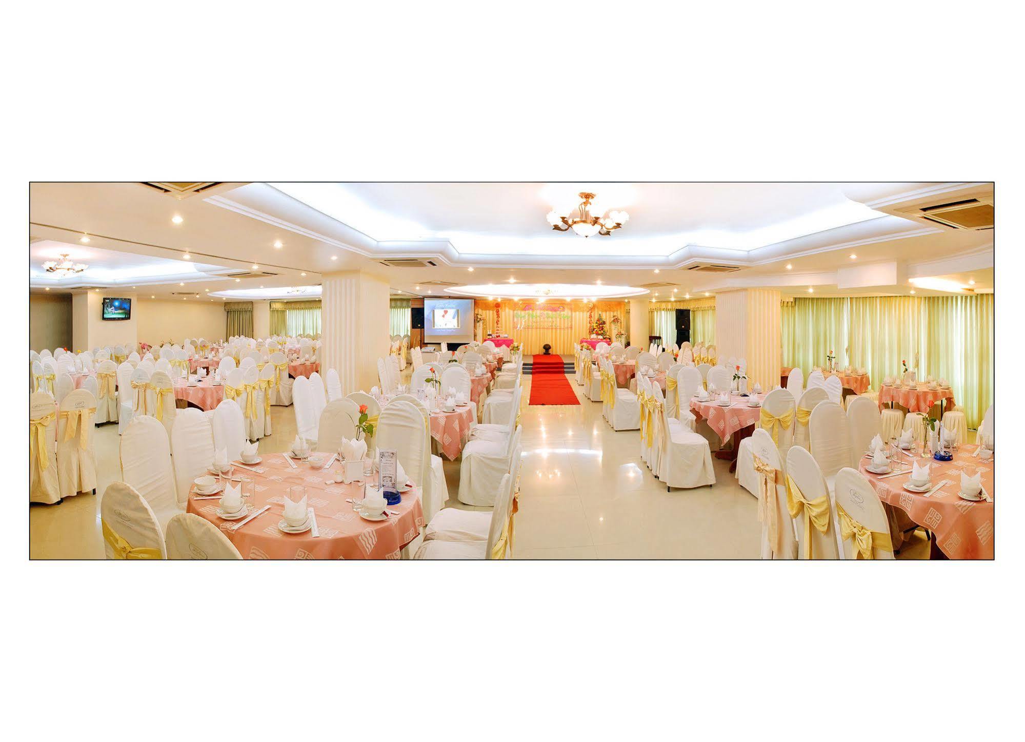 Bamboo Hotel 3*