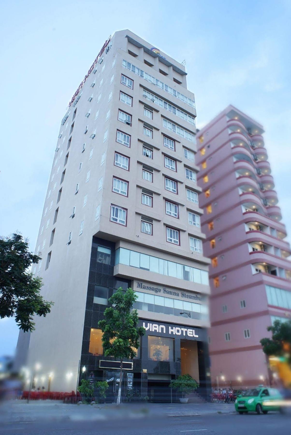 Hotel Vian 3*