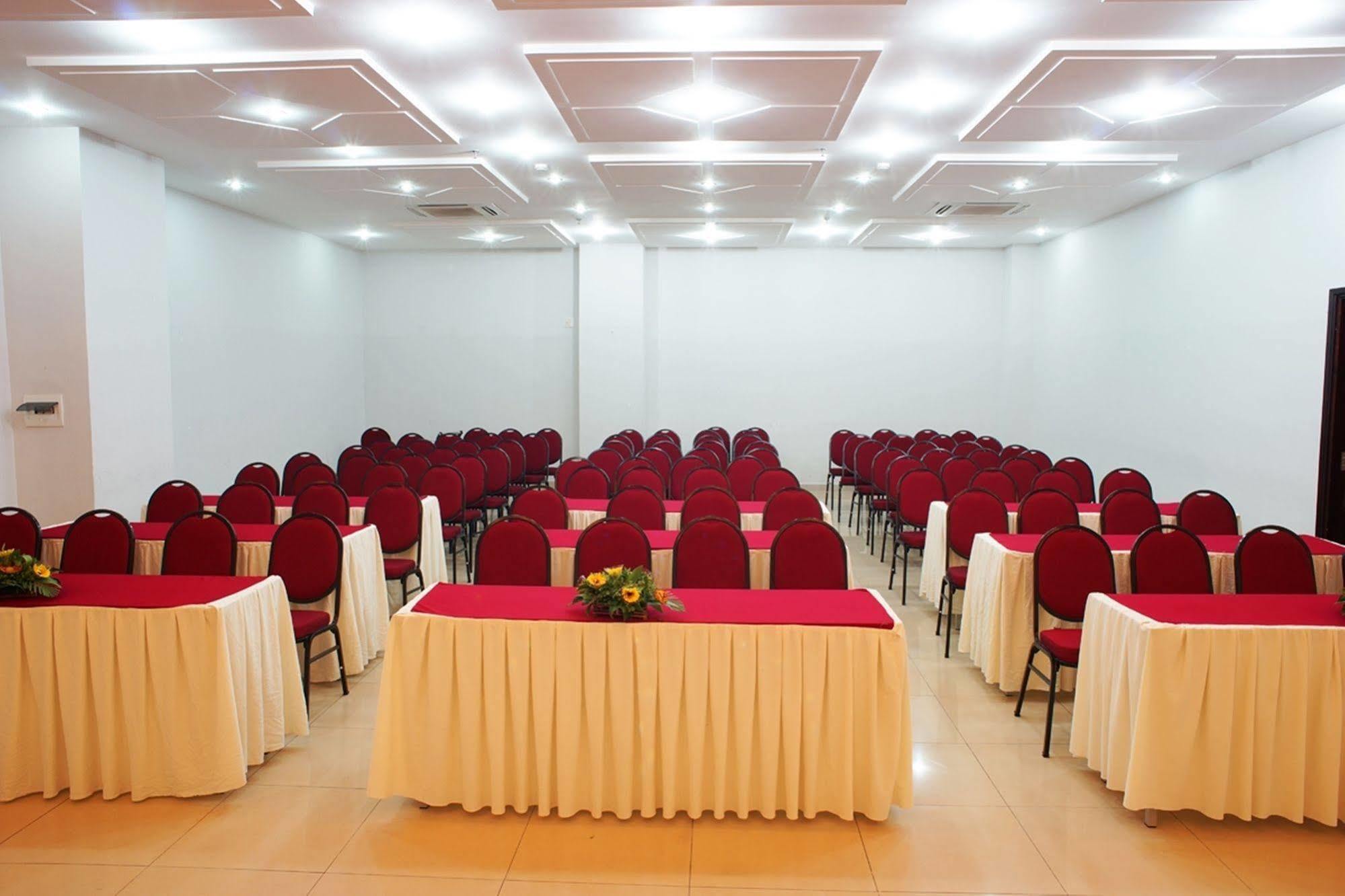 Vian Hotel