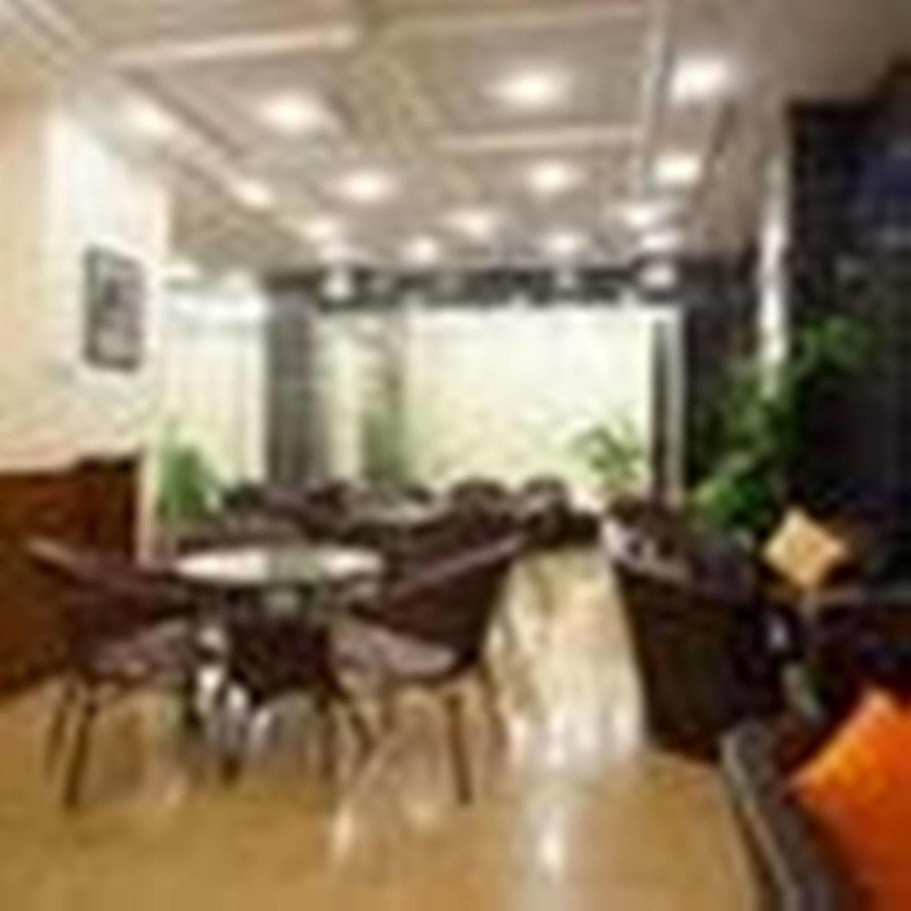 Vian Hotel