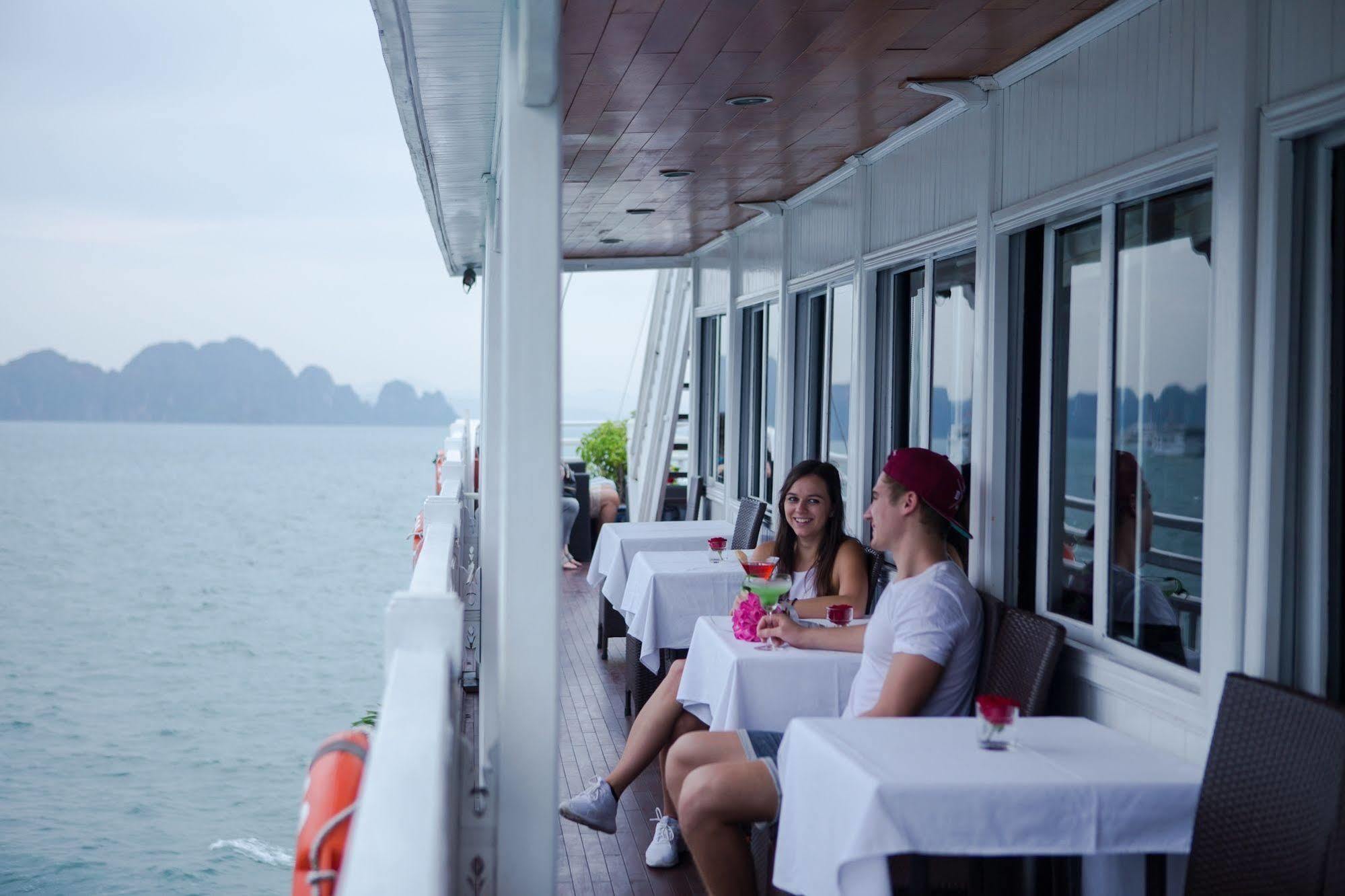  Syrena Cruises 4*