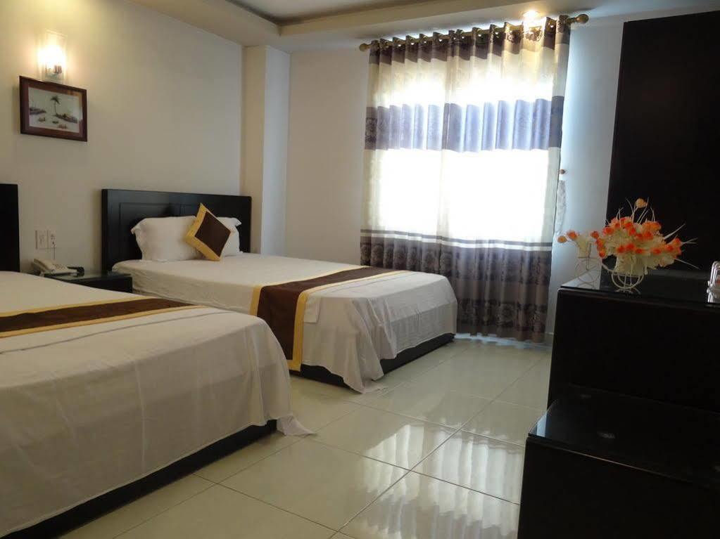 Bach Duong Nha Trang