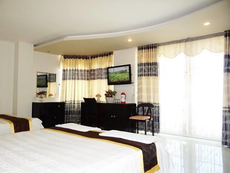 Bach Duong 2* Nha Trang