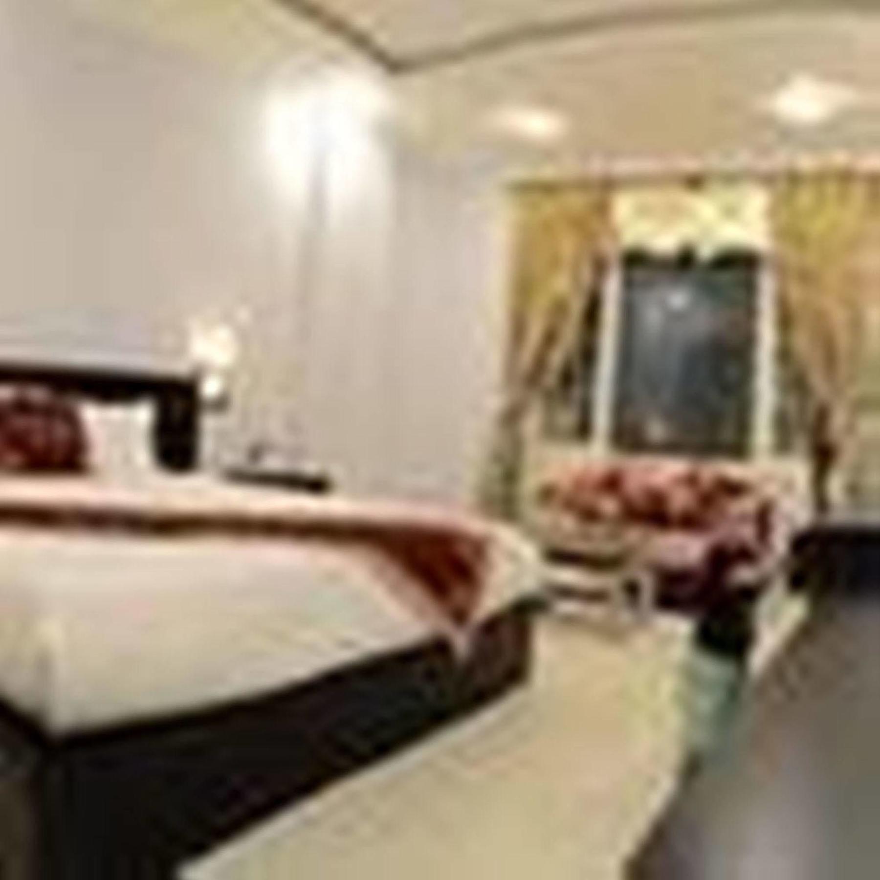 Phuc Long Hotel 2*