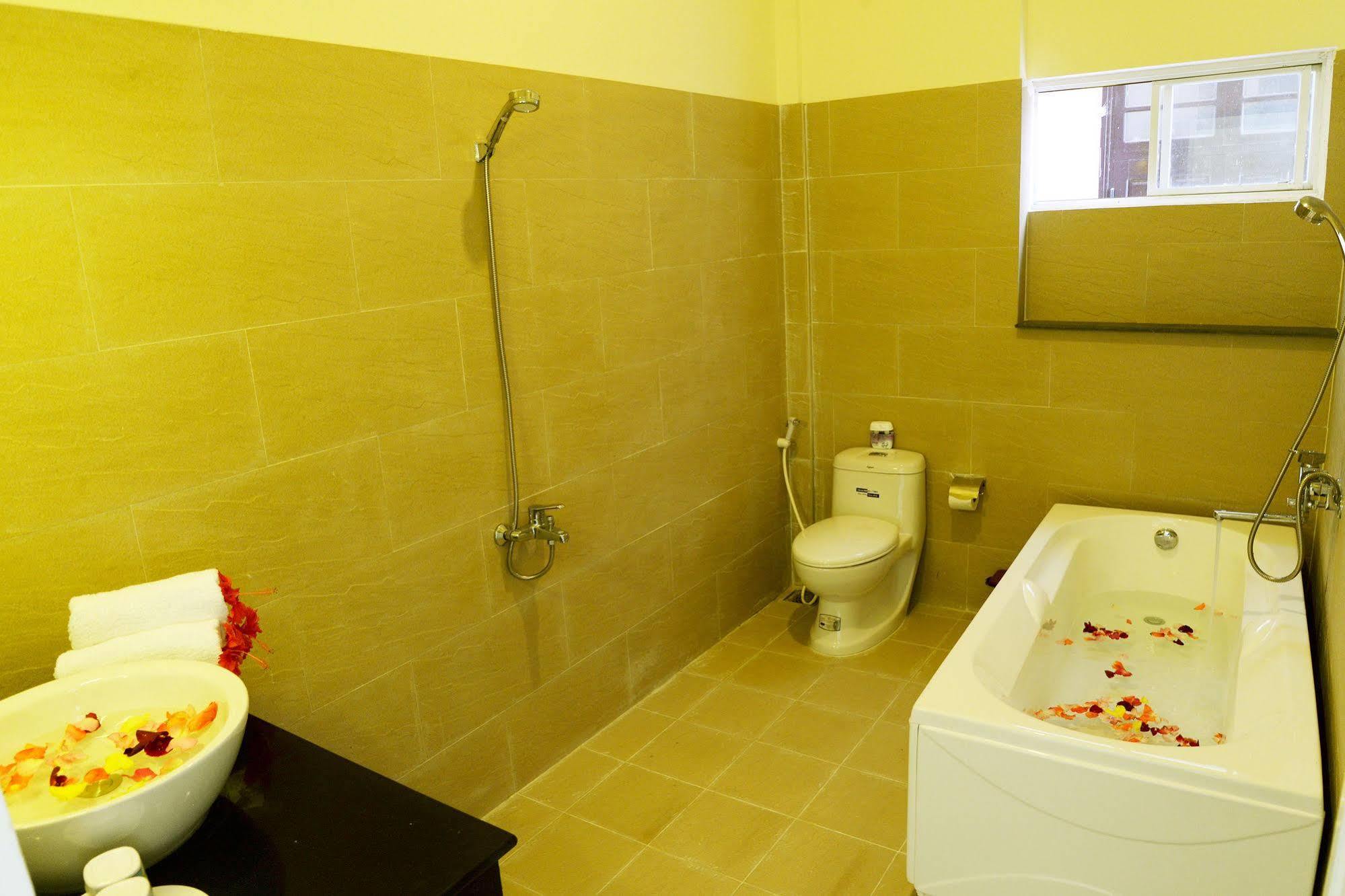 Hotel Bamboo Garden 2*