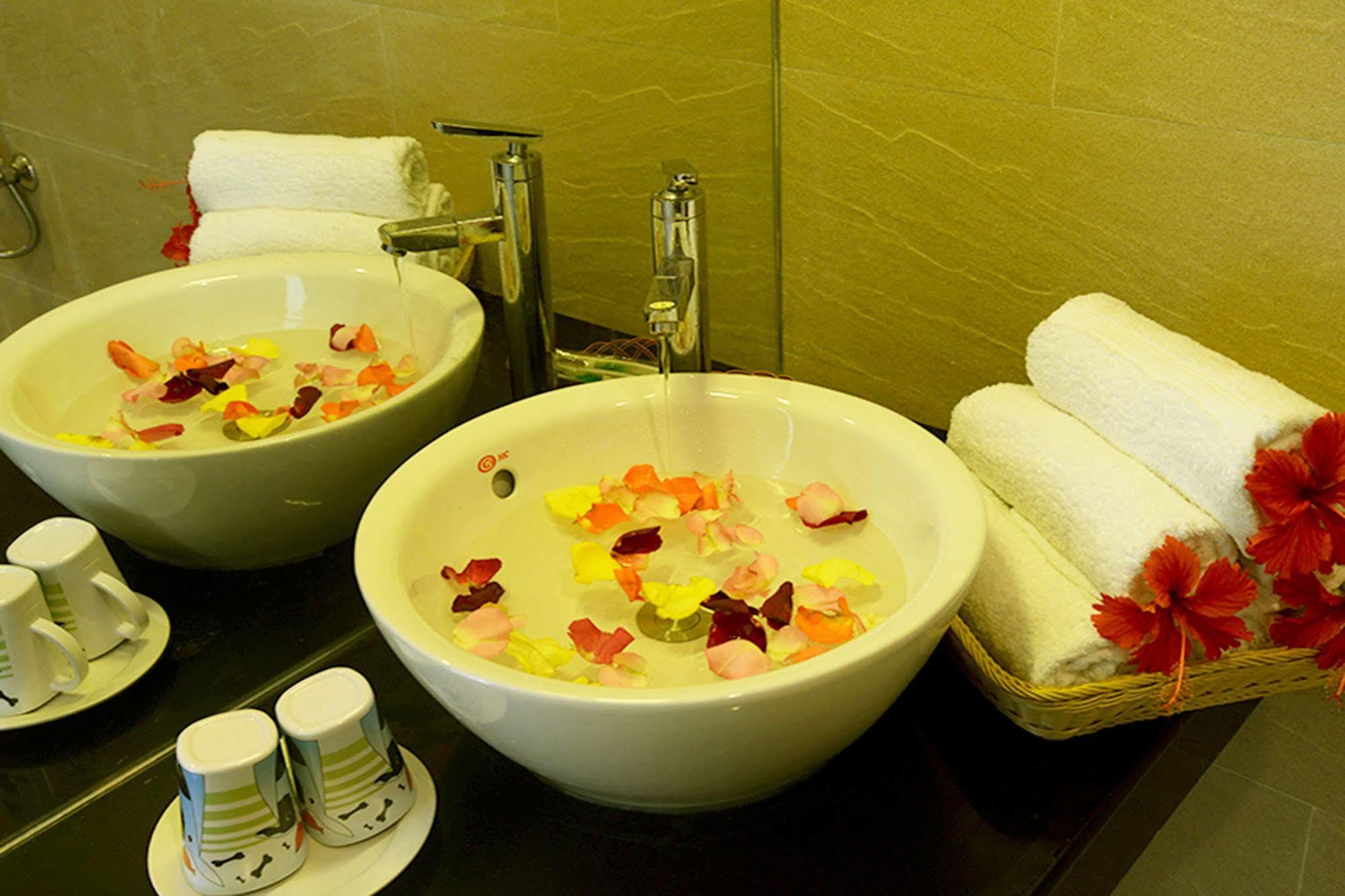 Hotel Bamboo Garden 2*