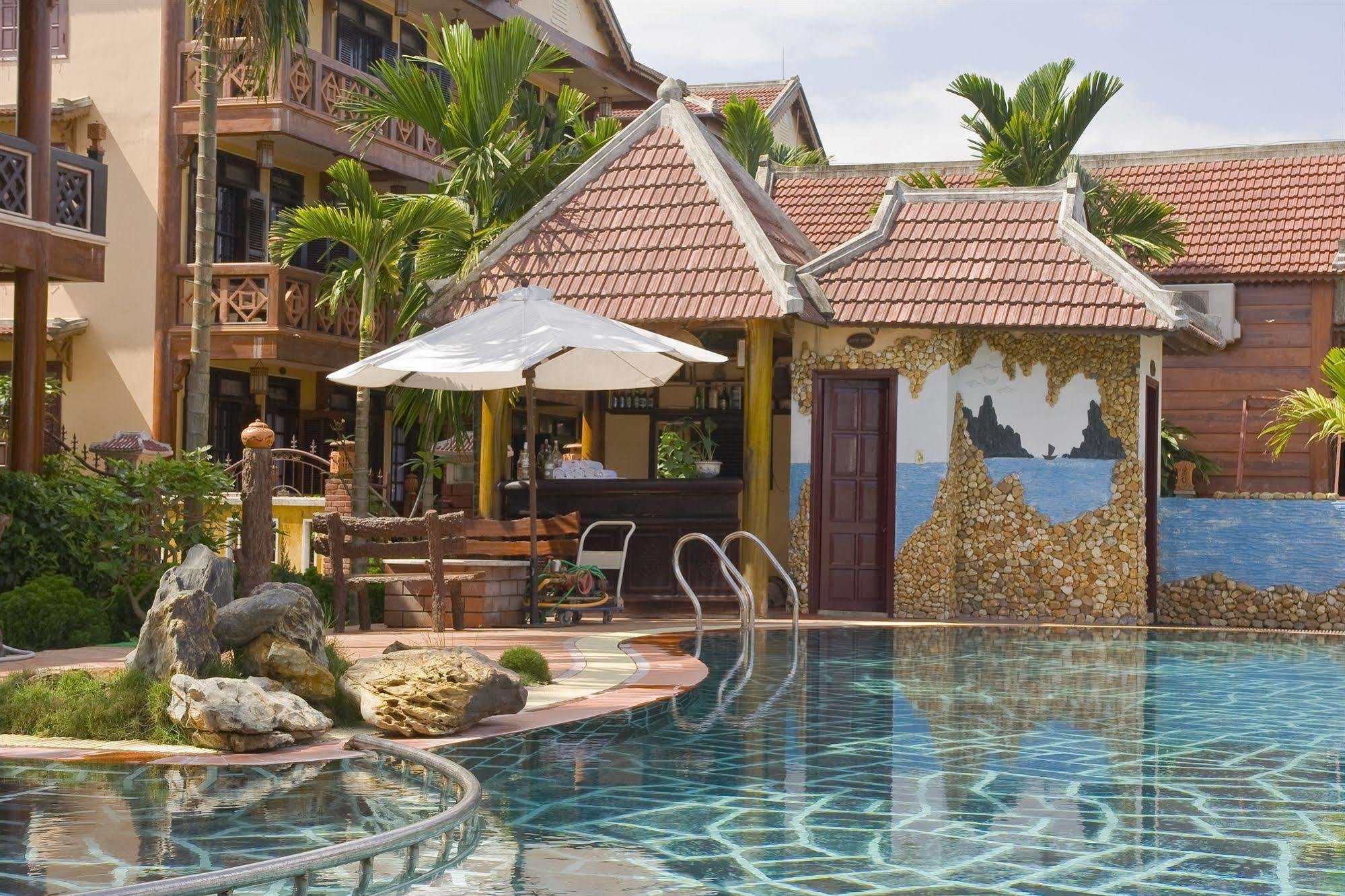 Khu nghỉ mát Pho Hoi Riverside 3*