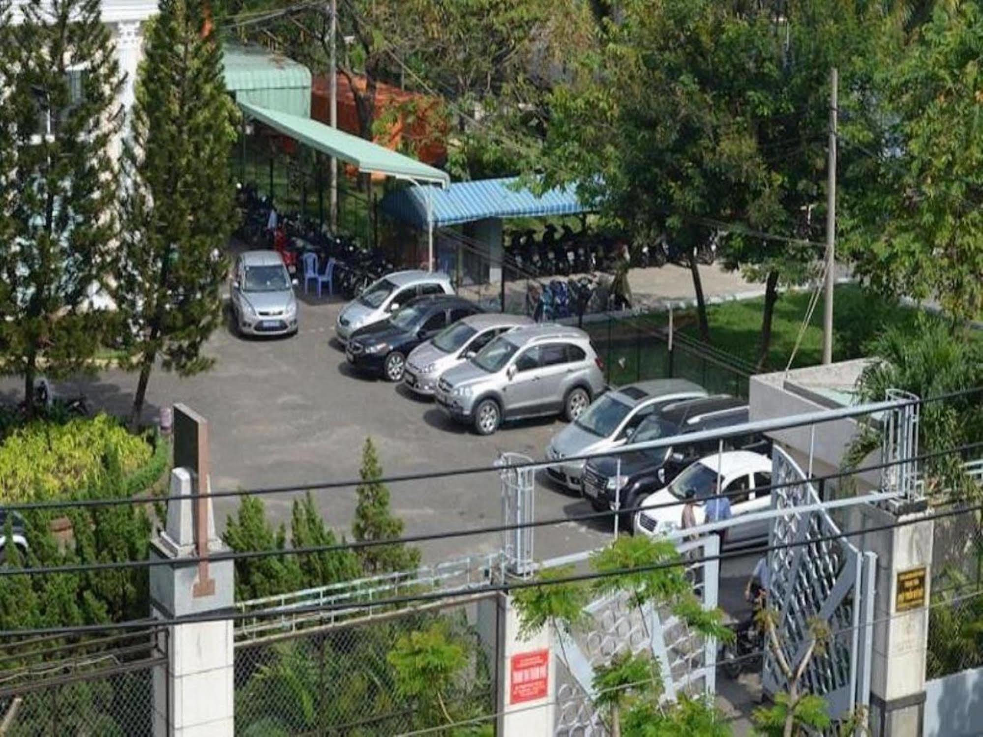 Vintage Park View & - Hoang Phi Hotel