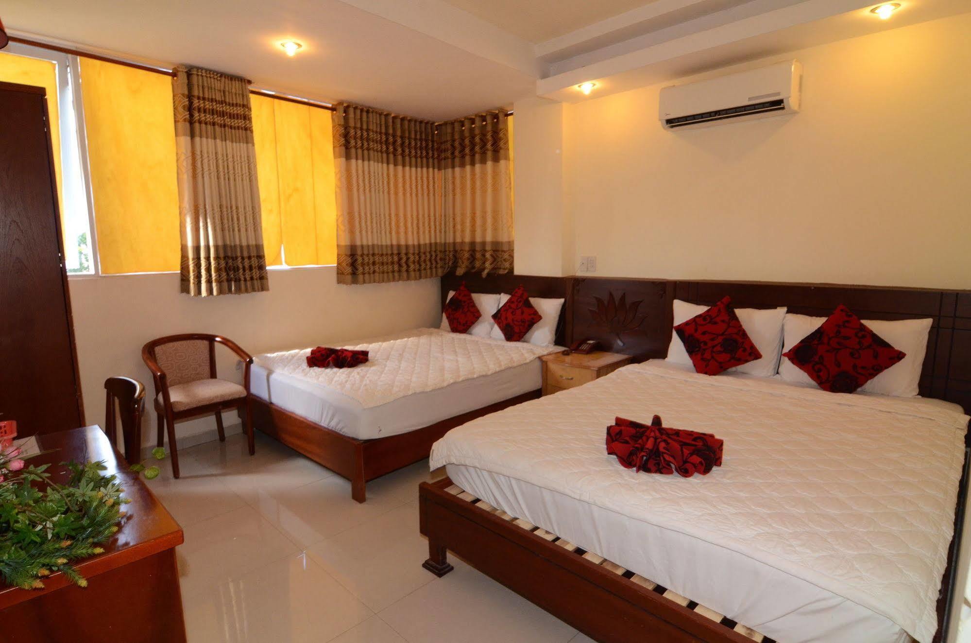Vintage Park View & - Hoang Phi Hotel 3*