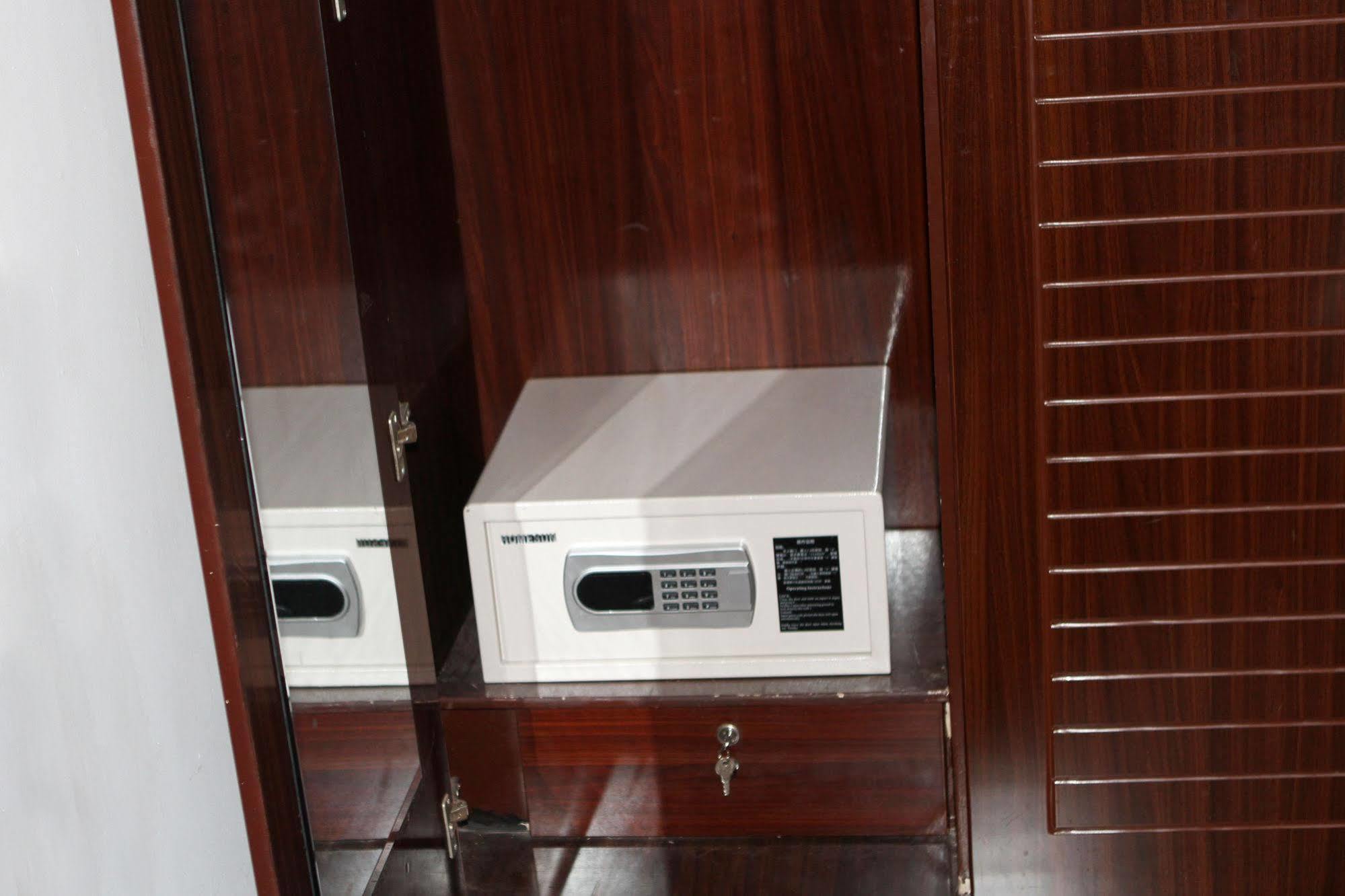 Aontel Grand 3*