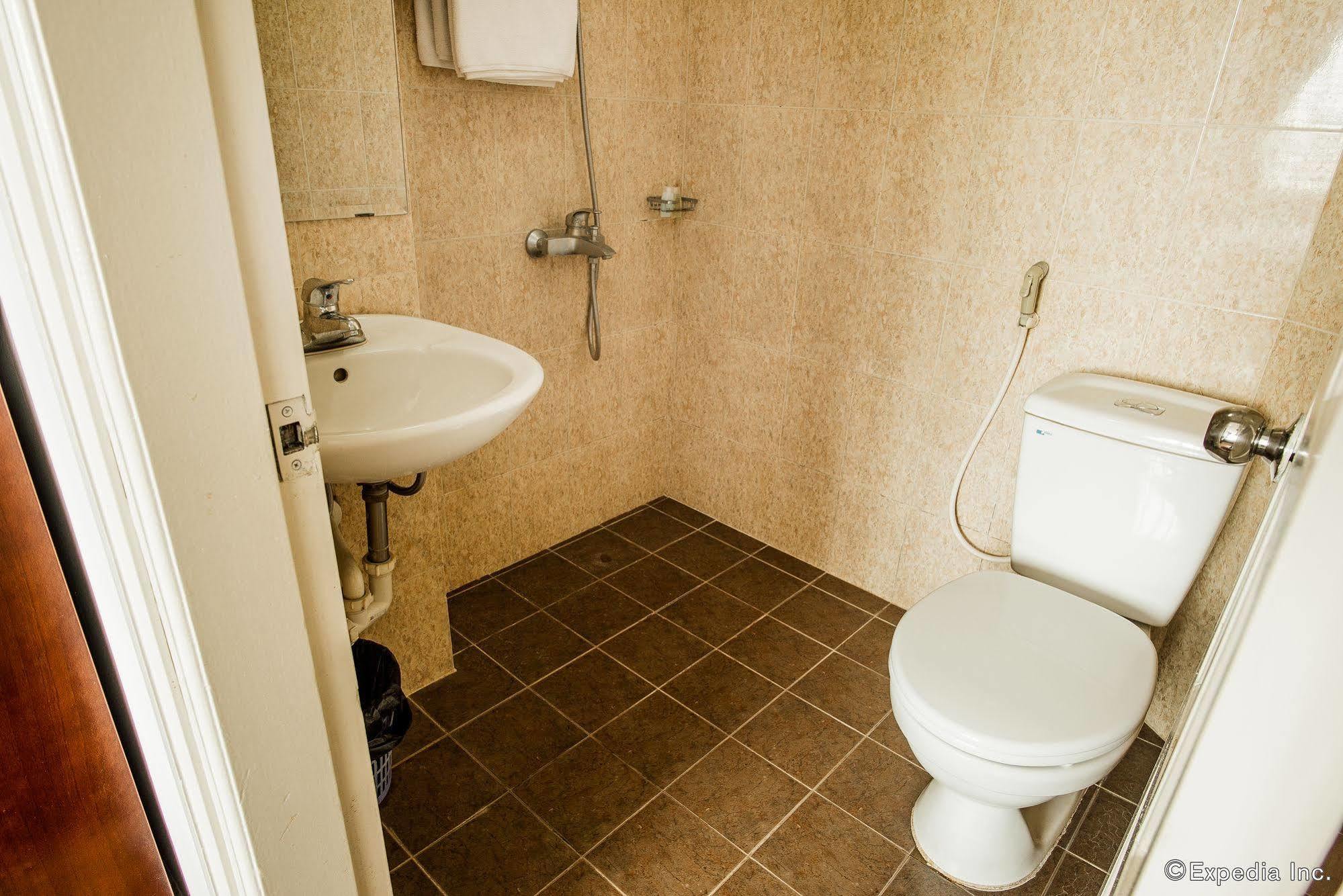 Aontel Grand 3*