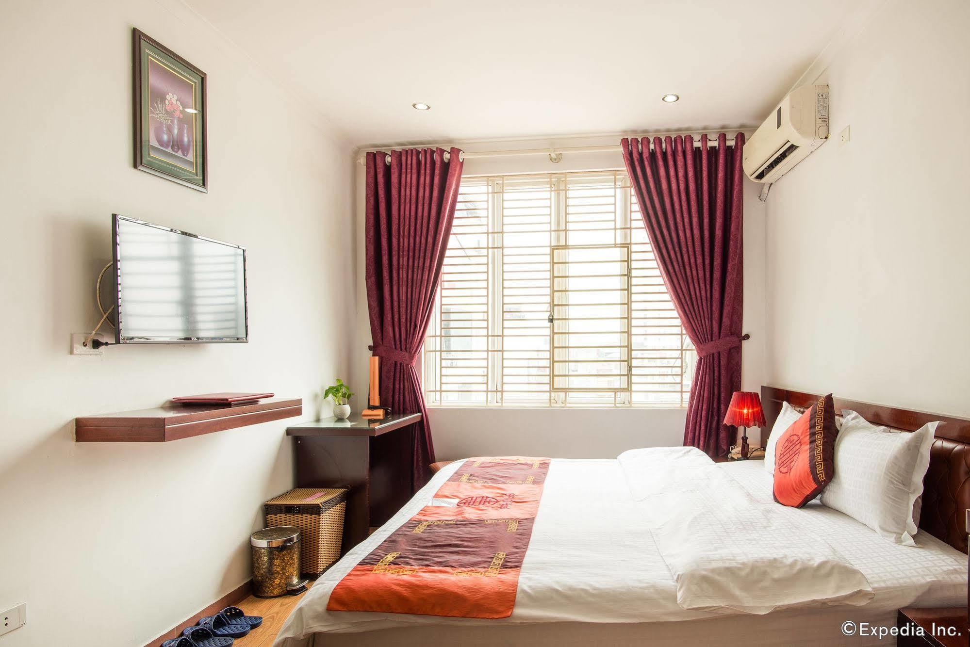 Aontel Grand Hotel 3*