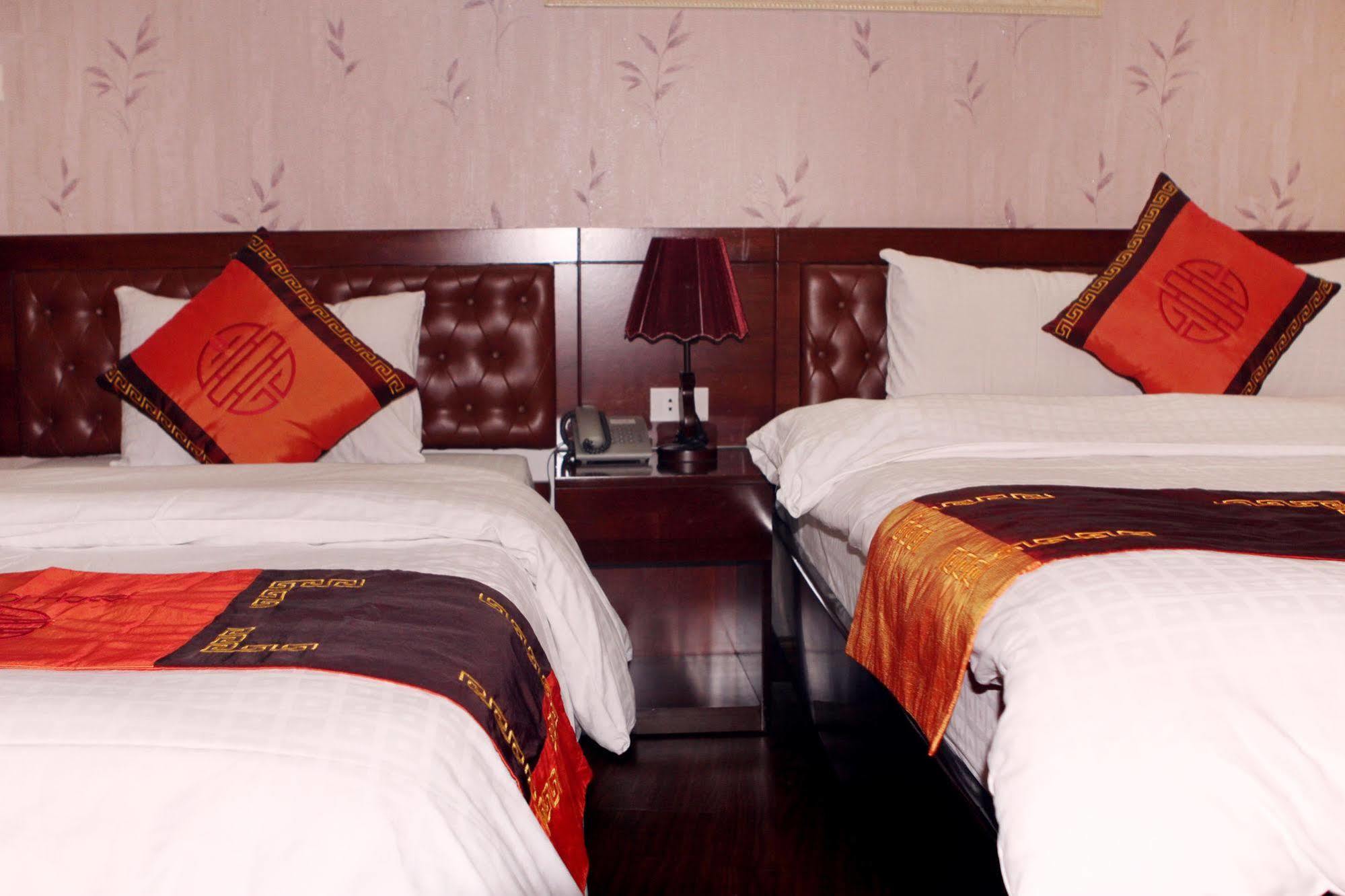 Aontel Grand 3*