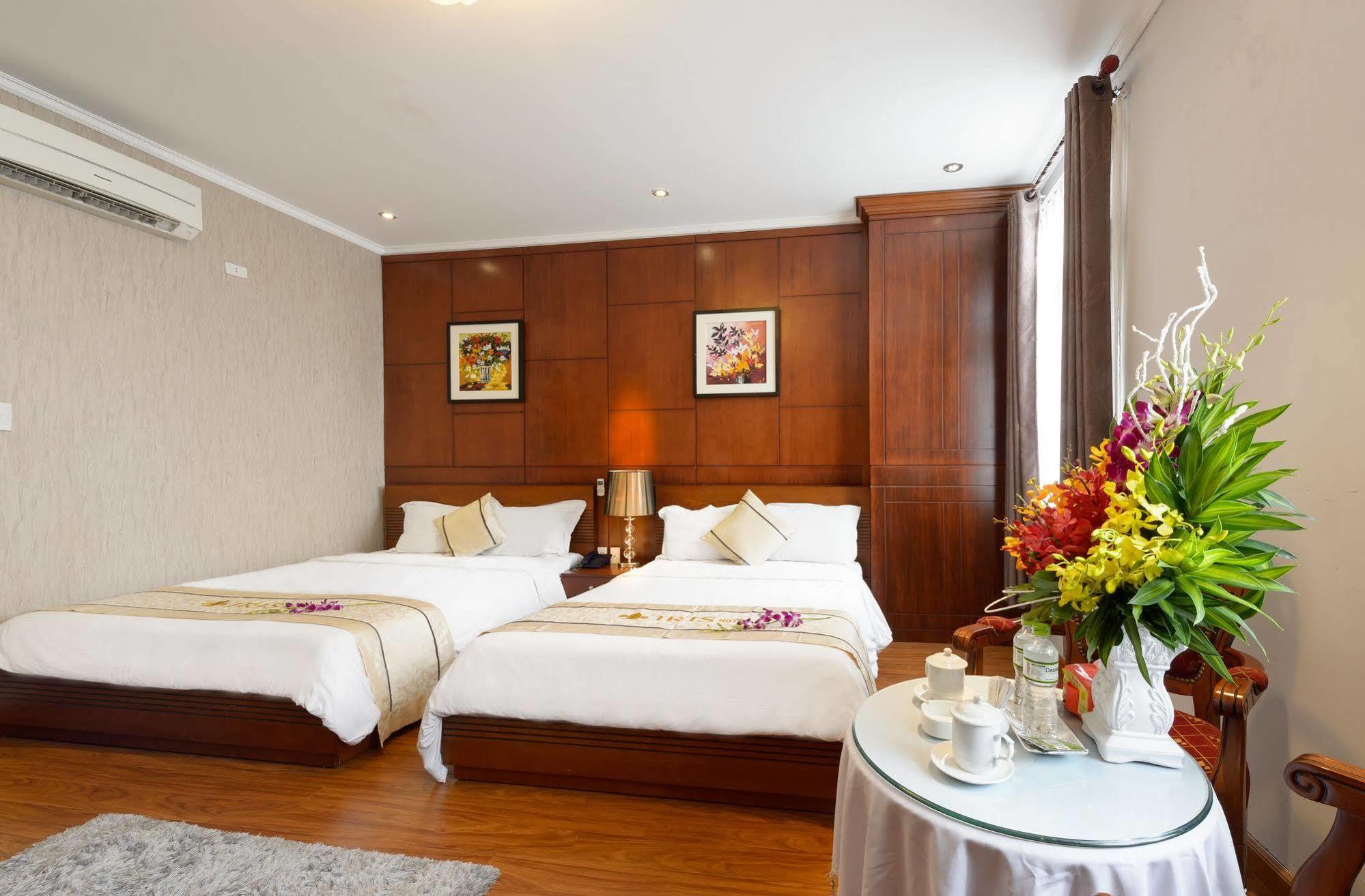 Hotel Iris