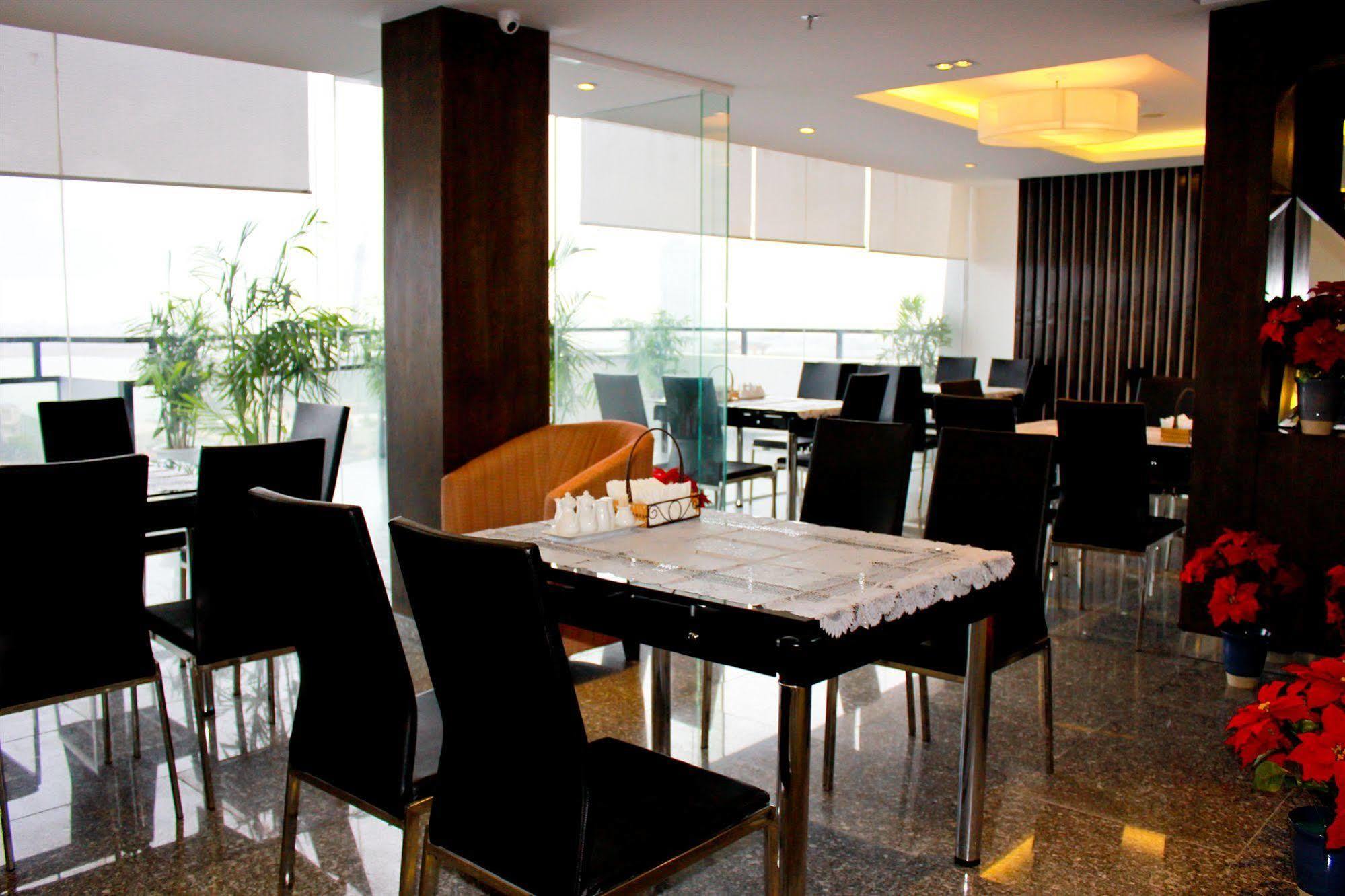 Hotel Gold By Haviland 3*