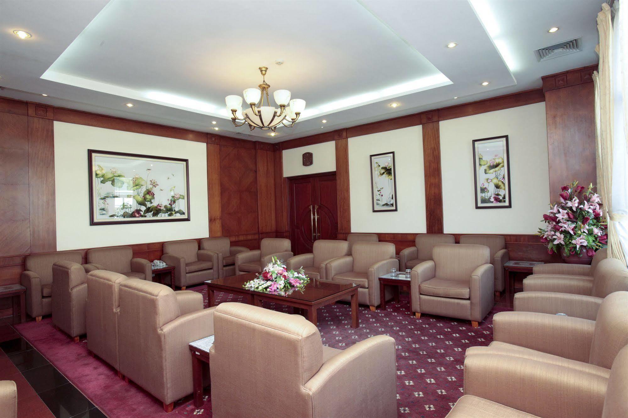 Hotel Cwd Hanoi