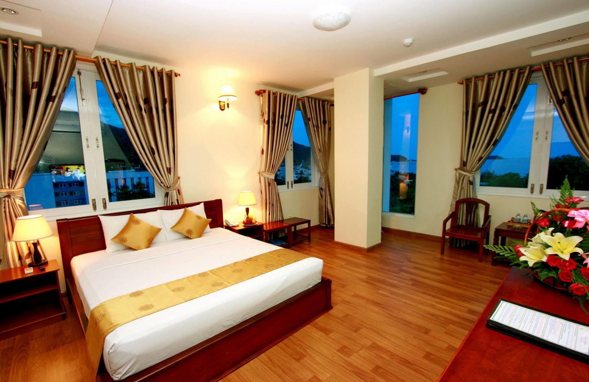 Chau Loan Nha Trang Hotel
