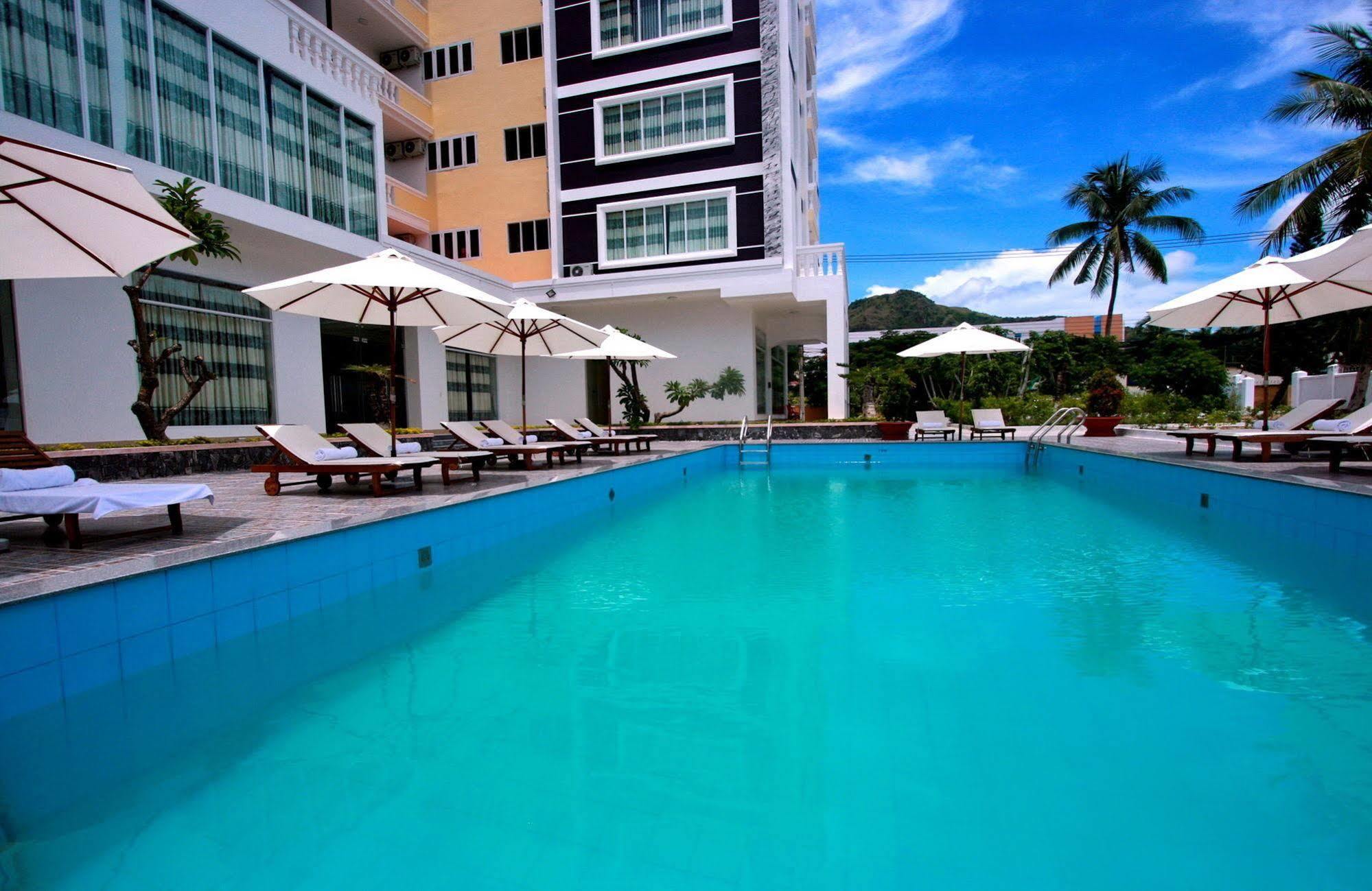 Hotel Chau Loan Nha Trang 3*