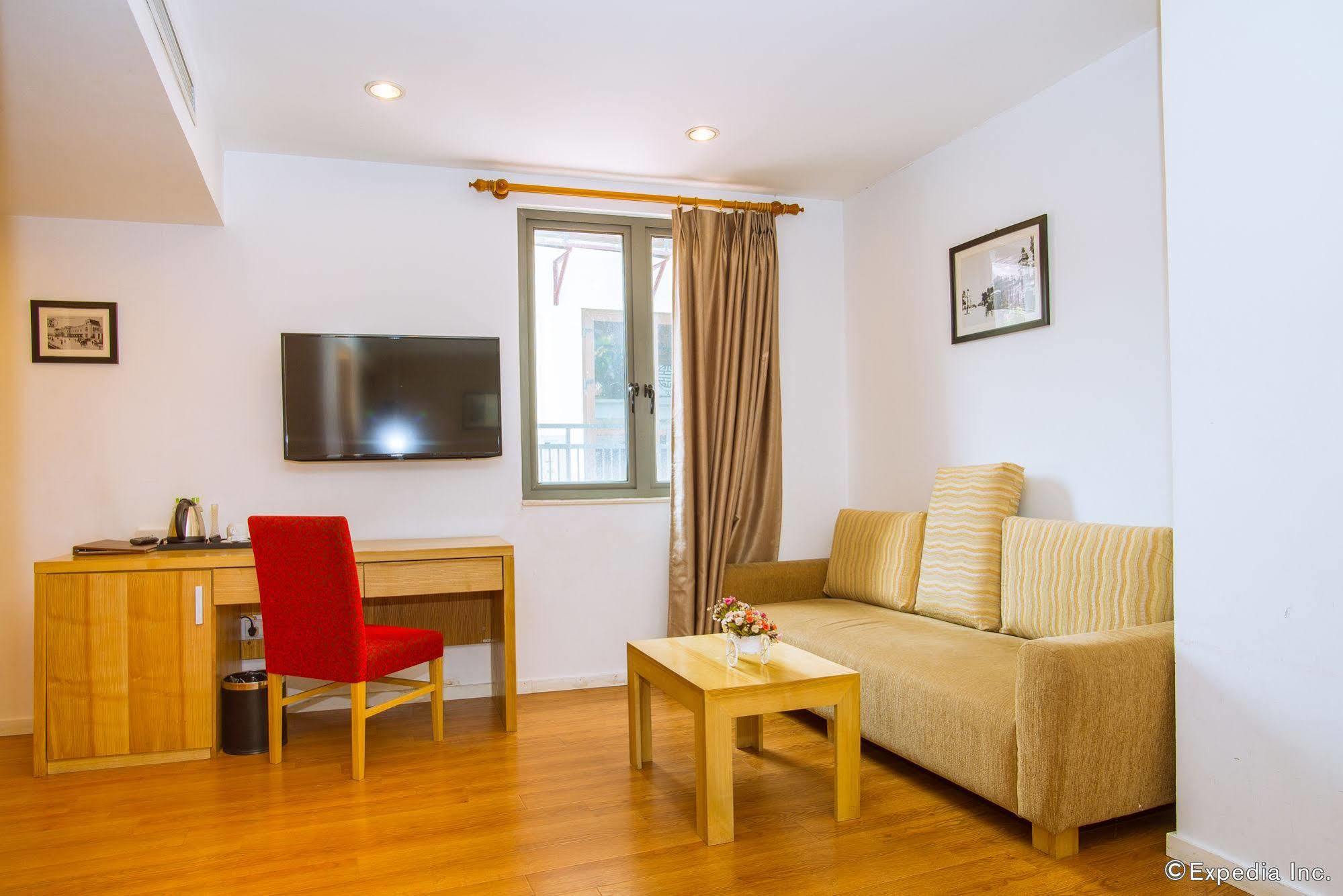Hotel Romance Hanoi