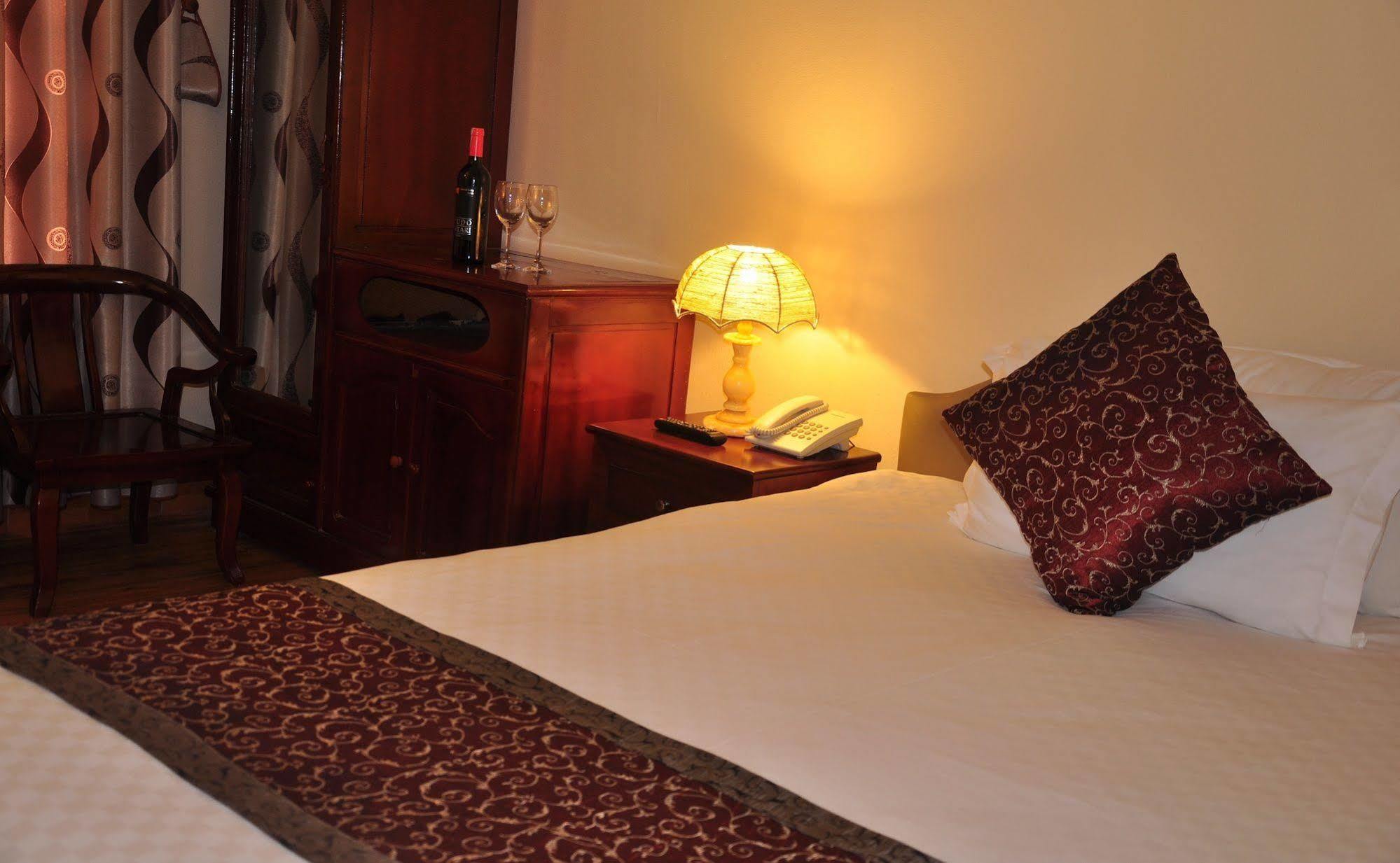 Legend Hotel 3*