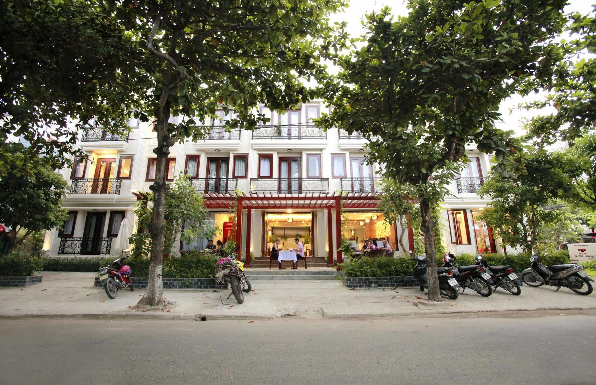 Hotel Travel 3*